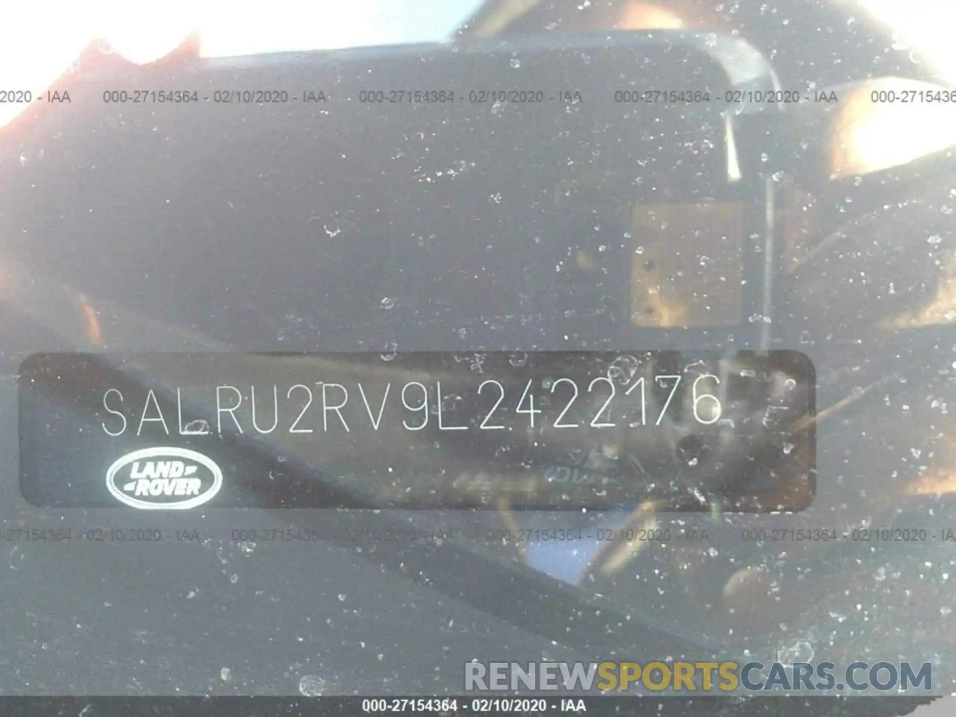 9 Photograph of a damaged car SALRU2RV9L2422176 LAND ROVER DISCOVERY 2020