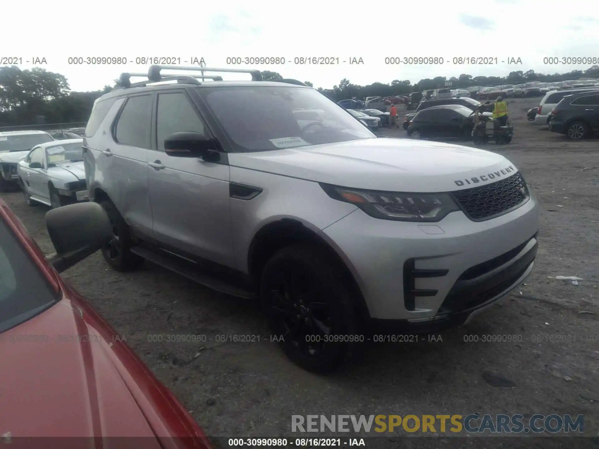 1 Photograph of a damaged car SALRU2RV9L2427328 LAND ROVER DISCOVERY 2020