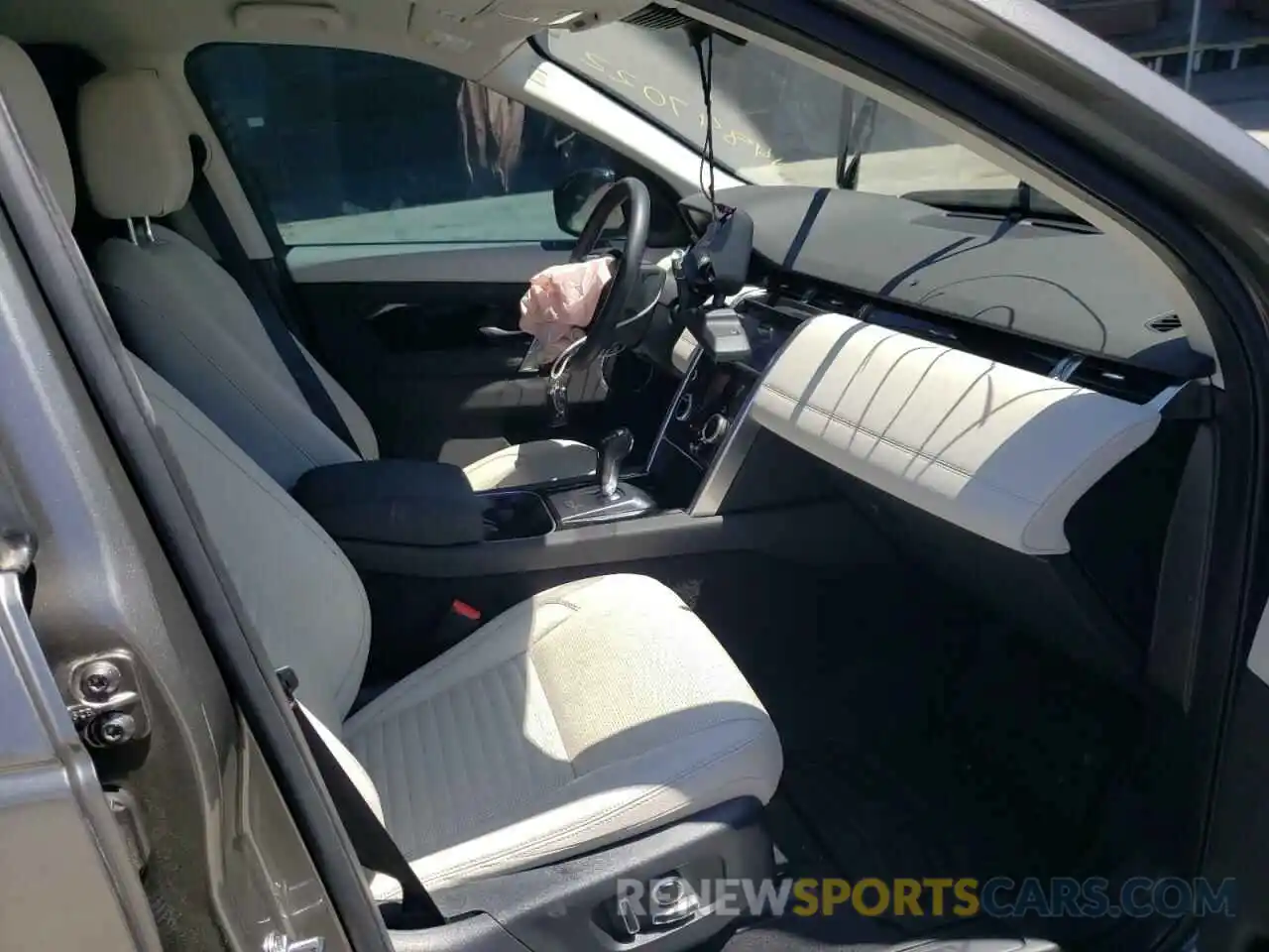 5 Photograph of a damaged car SALCJ2FX0MH902948 LAND ROVER DISCOVERY 2021