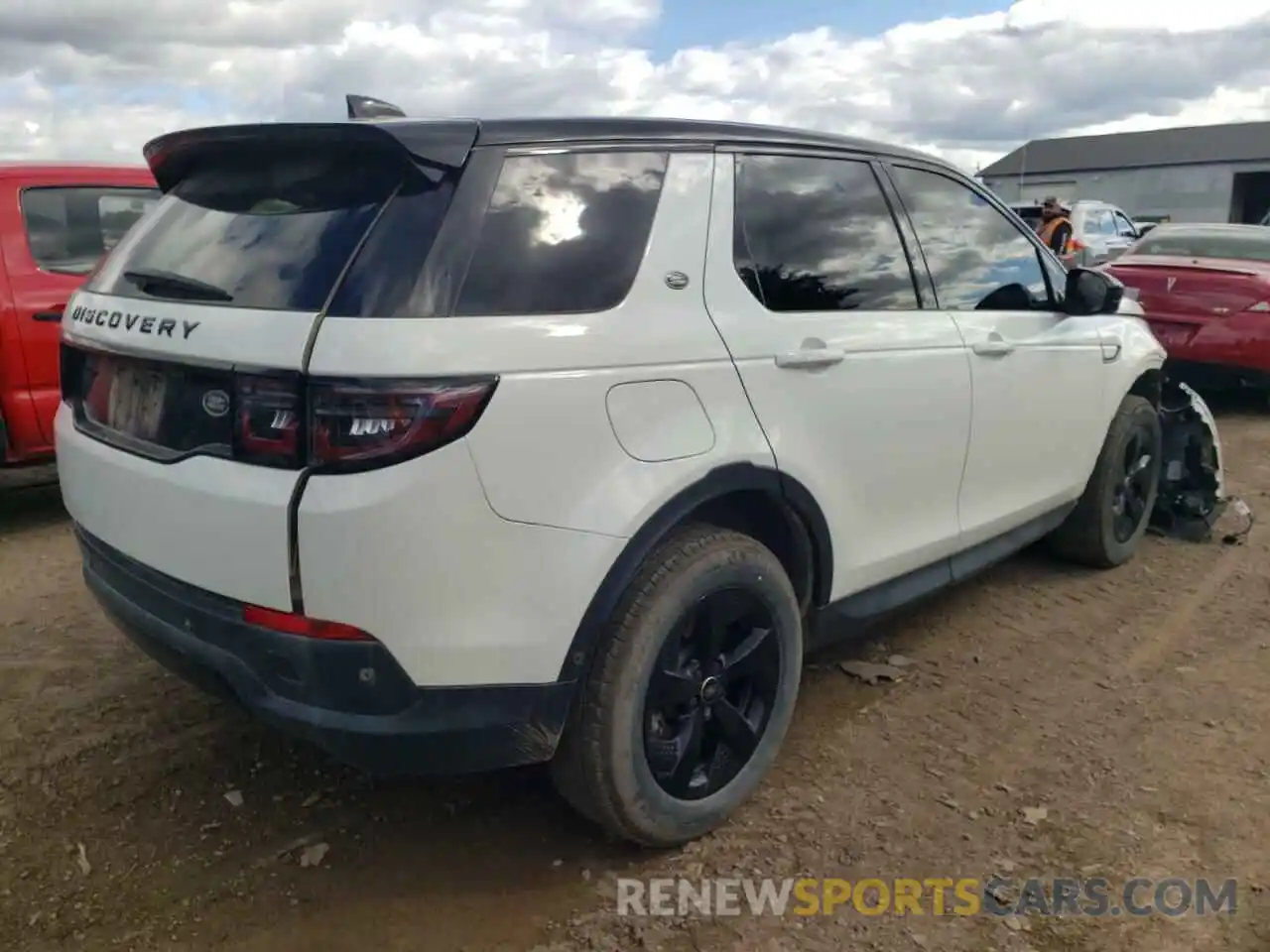 4 Photograph of a damaged car SALCJ2FX1MH890552 LAND ROVER DISCOVERY 2021