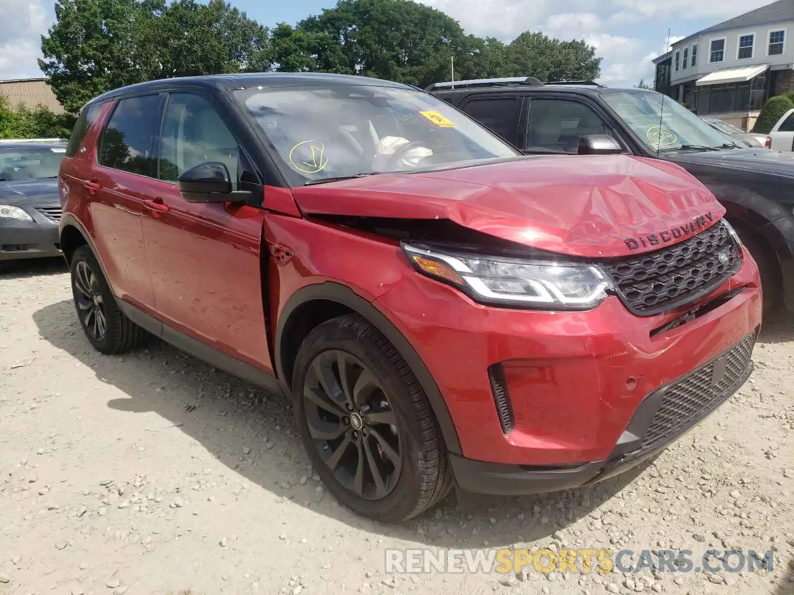 1 Photograph of a damaged car SALCJ2FX1MH892866 LAND ROVER DISCOVERY 2021