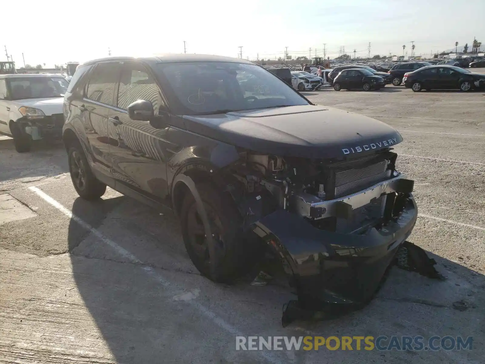 1 Photograph of a damaged car SALCJ2FX2MH890625 LAND ROVER DISCOVERY 2021