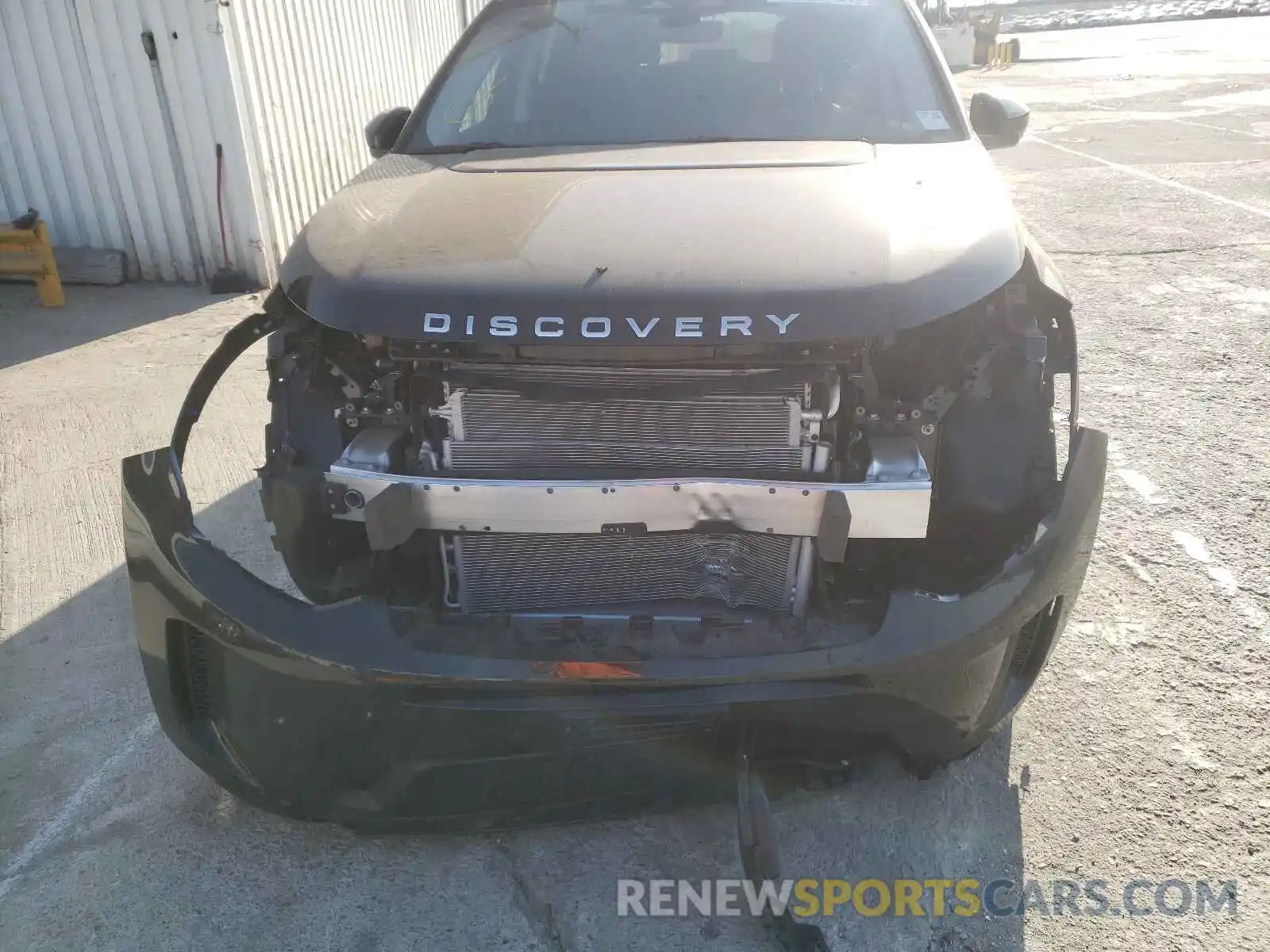 9 Photograph of a damaged car SALCJ2FX2MH890625 LAND ROVER DISCOVERY 2021