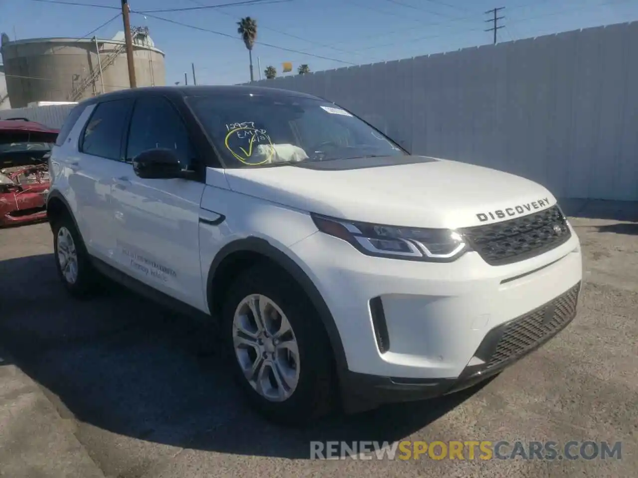 1 Photograph of a damaged car SALCJ2FX4MH897916 LAND ROVER DISCOVERY 2021