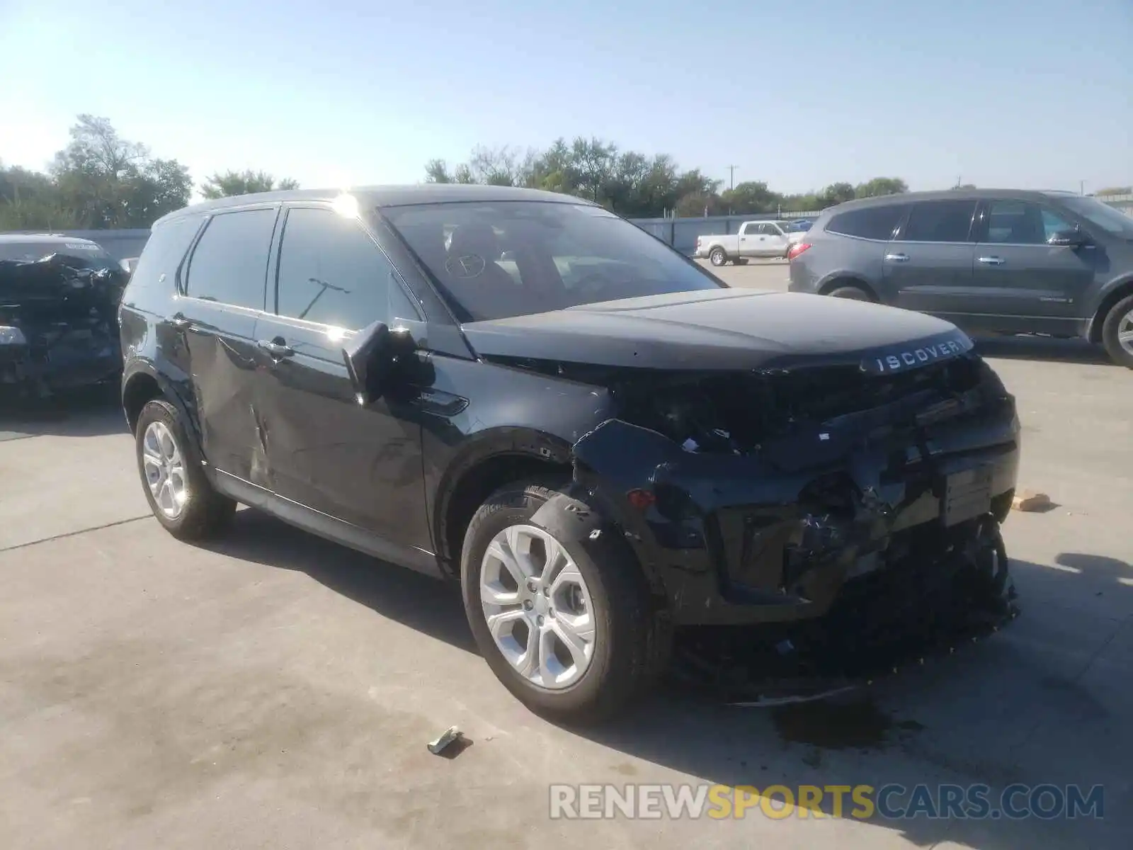 1 Photograph of a damaged car SALCJ2FX8MH883467 LAND ROVER DISCOVERY 2021