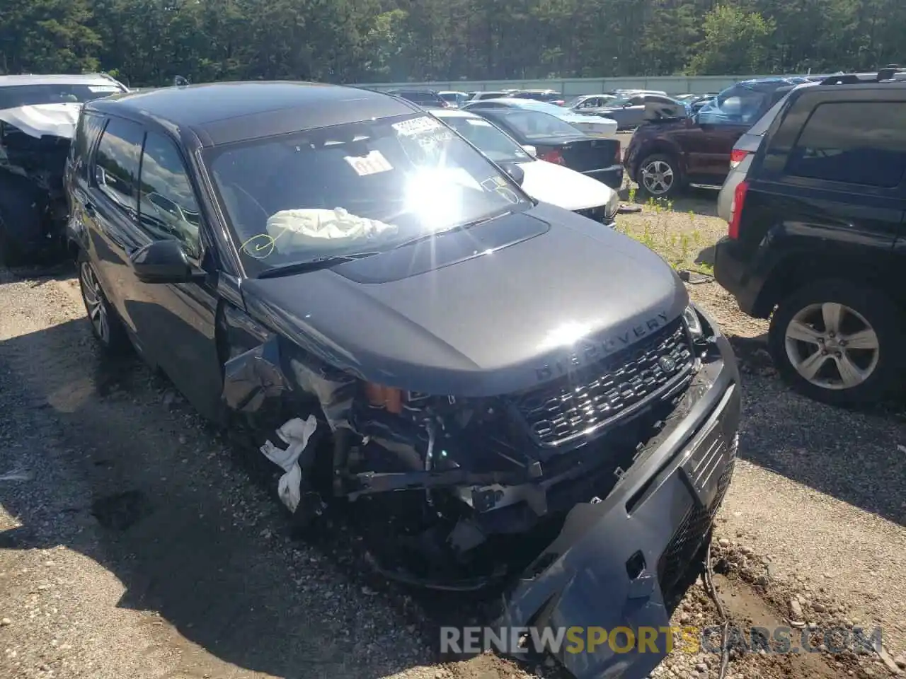 1 Photograph of a damaged car SALCL2FX9MH884282 LAND ROVER DISCOVERY 2021