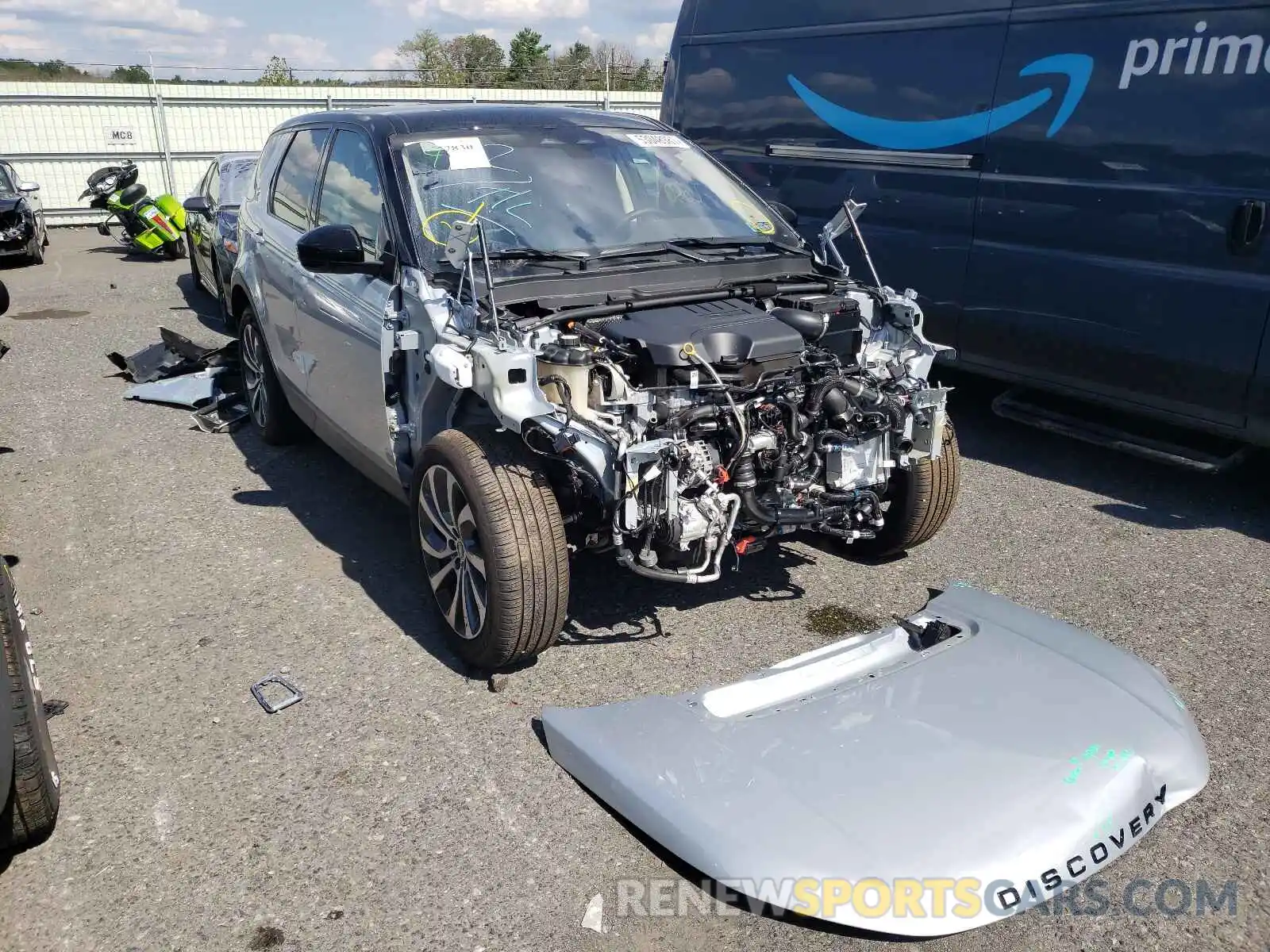 1 Photograph of a damaged car SALCP2FX2MH885276 LAND ROVER DISCOVERY 2021