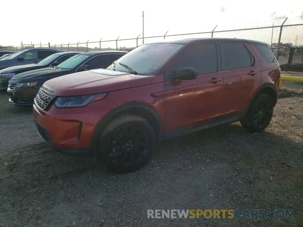 1 Photograph of a damaged car SALCP2FX3MH884203 LAND ROVER DISCOVERY 2021