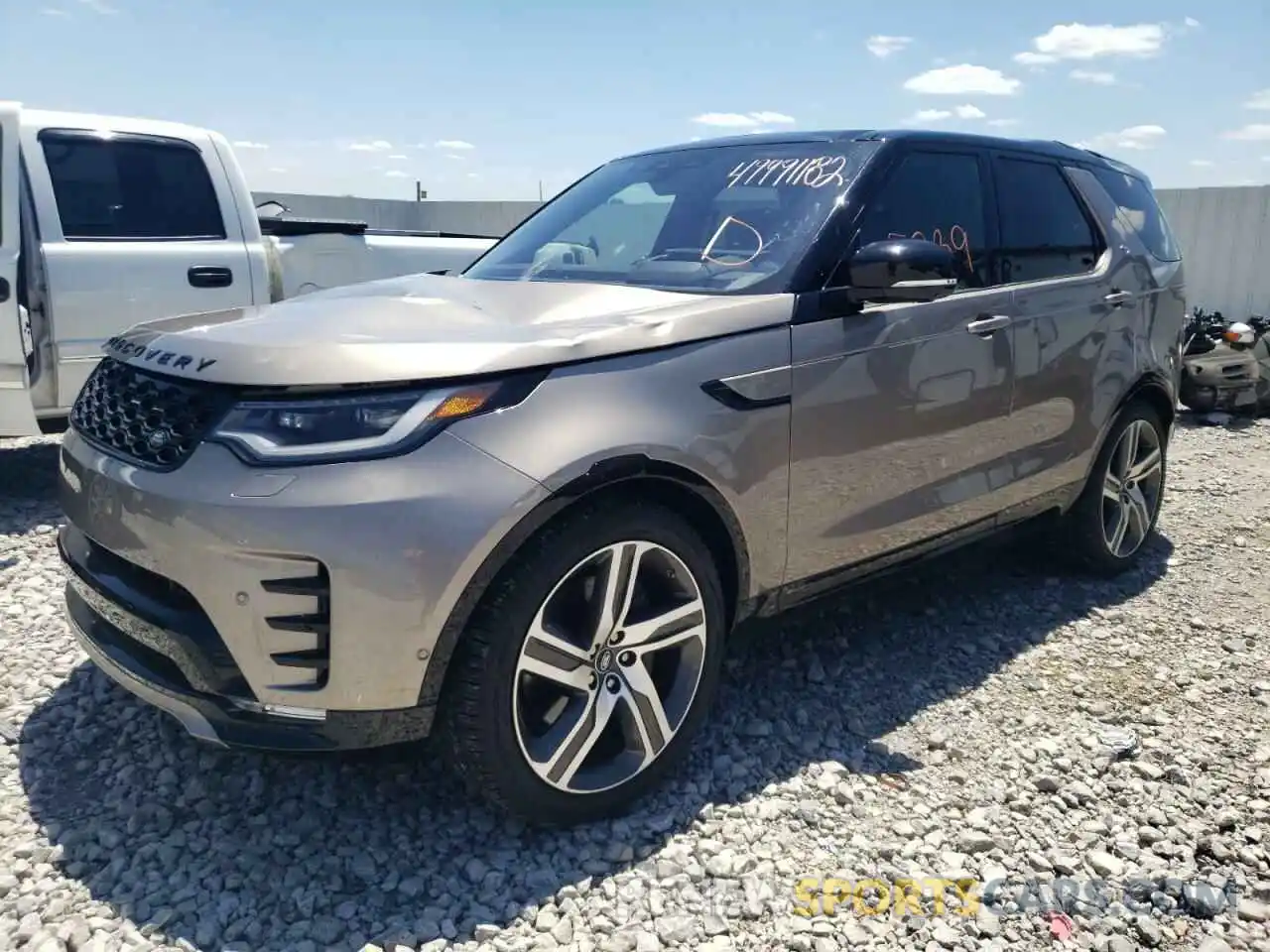 2 Photograph of a damaged car SALRM4RU0M2449237 LAND ROVER DISCOVERY 2021