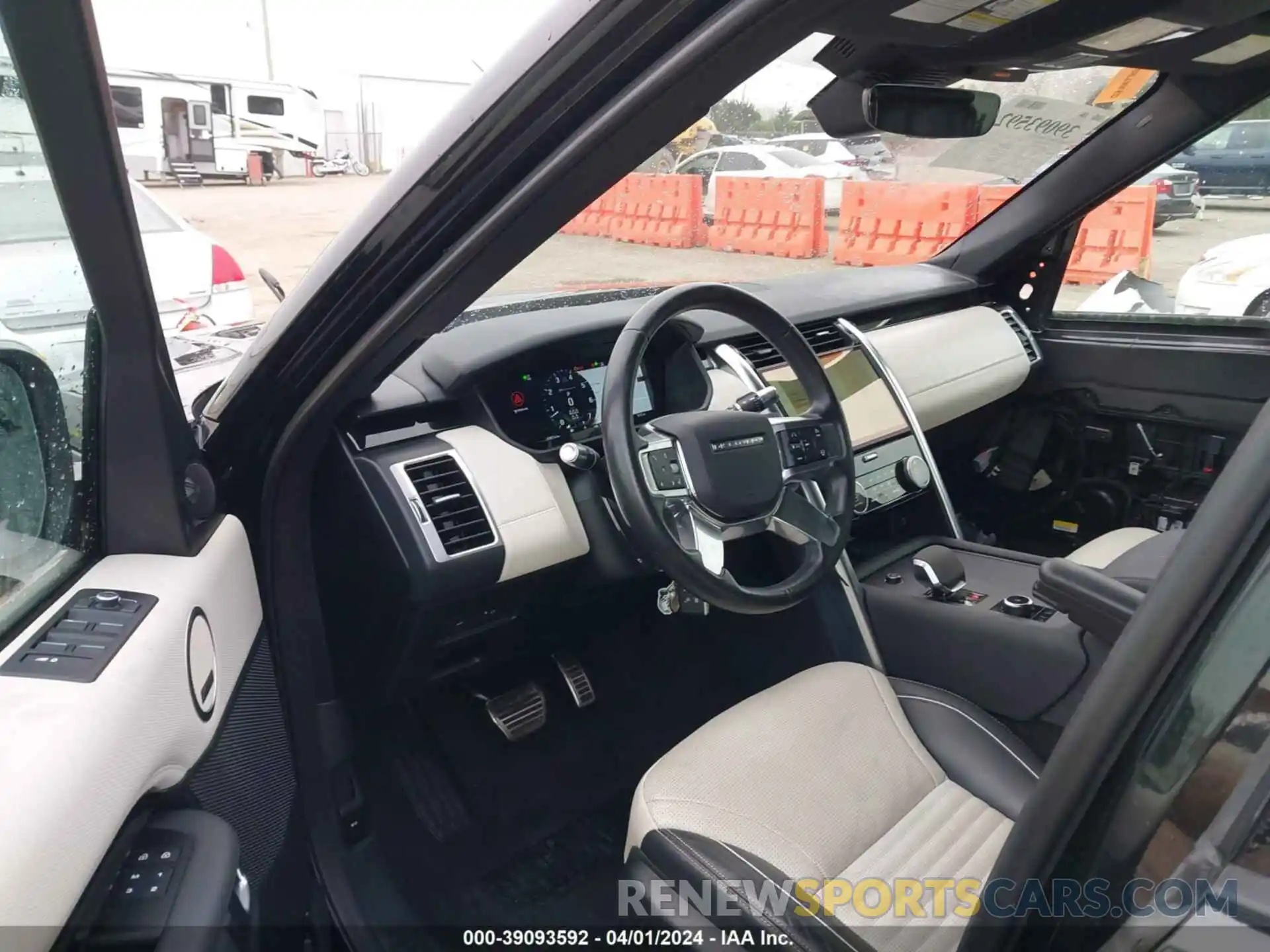 5 Photograph of a damaged car SALRT4RU3M2452507 LAND ROVER DISCOVERY 2021