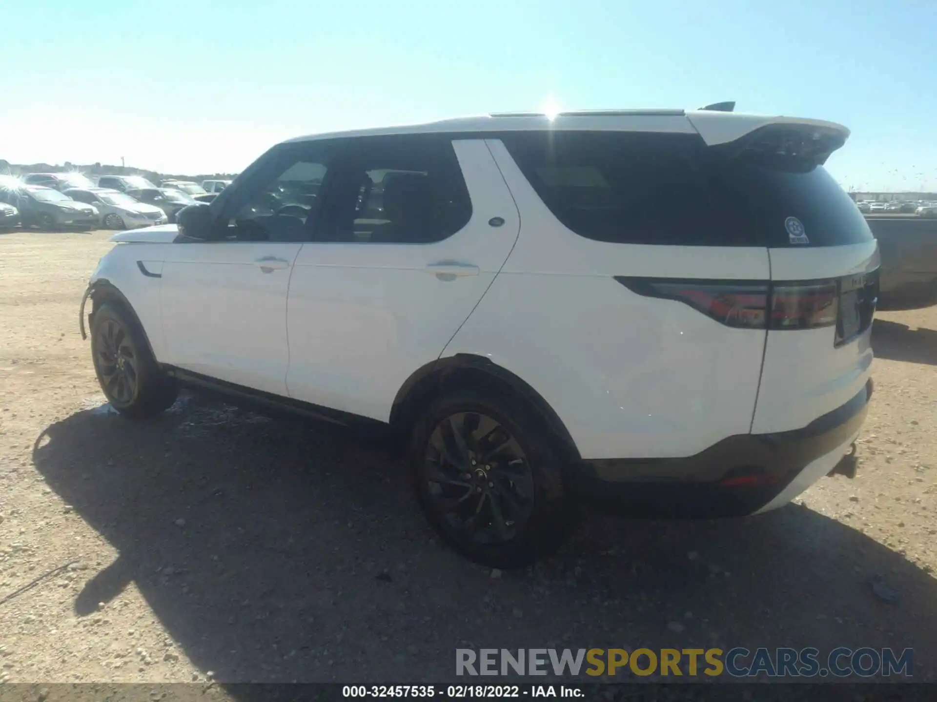 3 Photograph of a damaged car SALRT4RU9M2448901 LAND ROVER DISCOVERY 2021