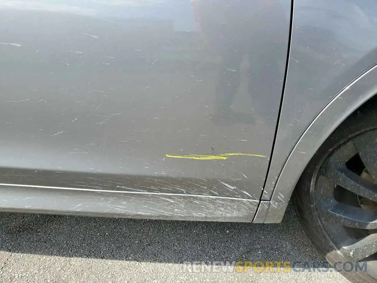 9 Photograph of a damaged car SALCL2FX5NH908627 LAND ROVER DISCOVERY 2022