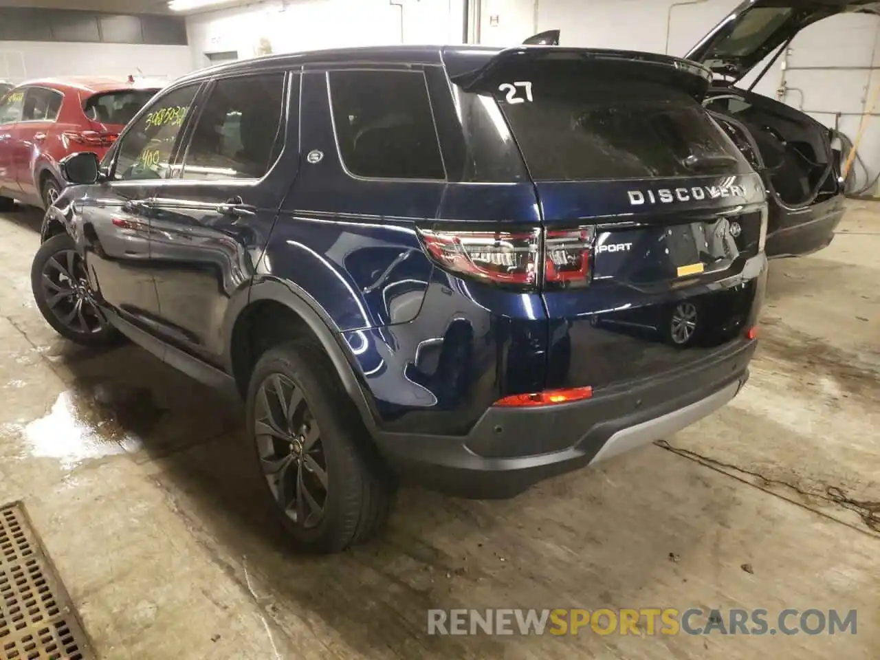 3 Photograph of a damaged car SALCP2FX4NH906324 LAND ROVER DISCOVERY 2022