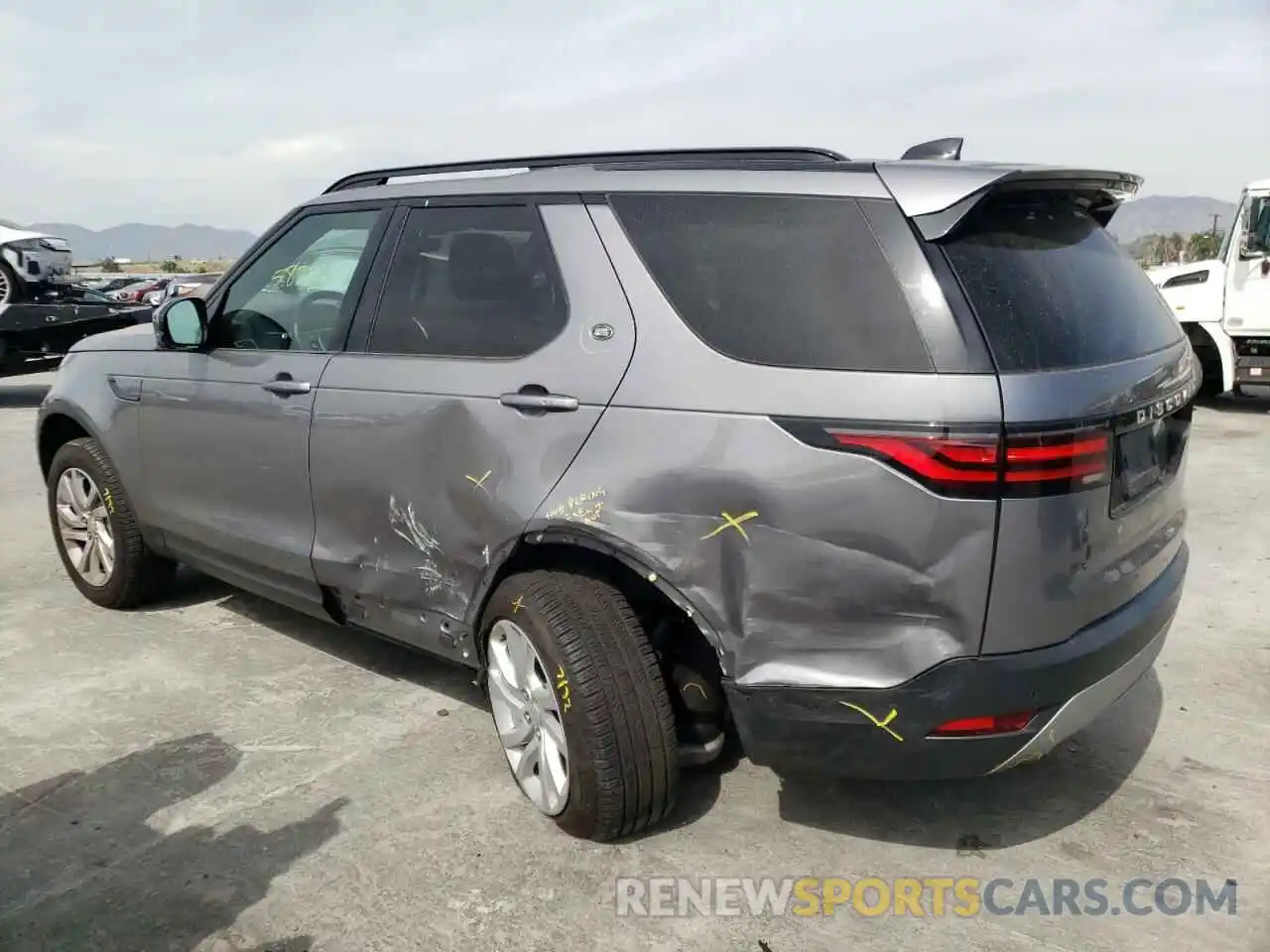 3 Photograph of a damaged car SALRJ2EX5N2458434 LAND ROVER DISCOVERY 2022