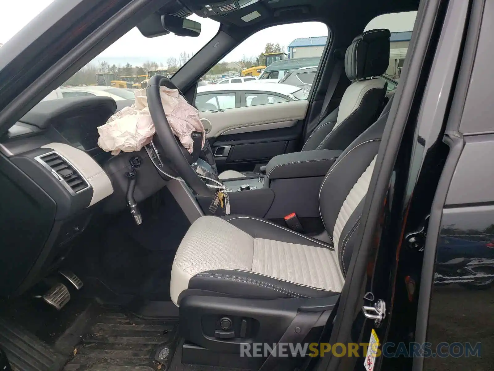 5 Photograph of a damaged car SALRT2EX5N2458184 LAND ROVER DISCOVERY 2022