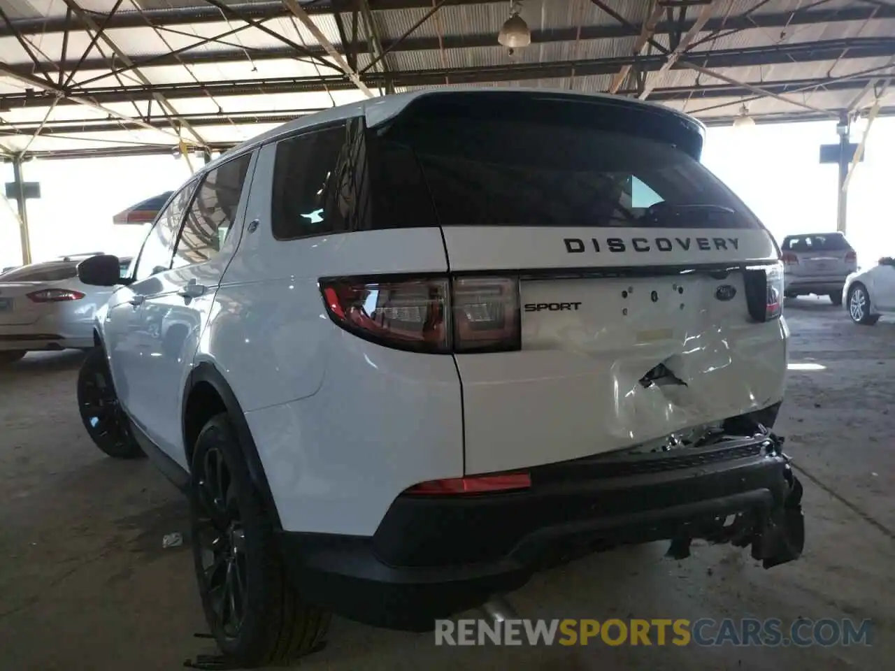 3 Photograph of a damaged car SALCJ2FX6PH915773 LAND ROVER DISCOVERY 2023