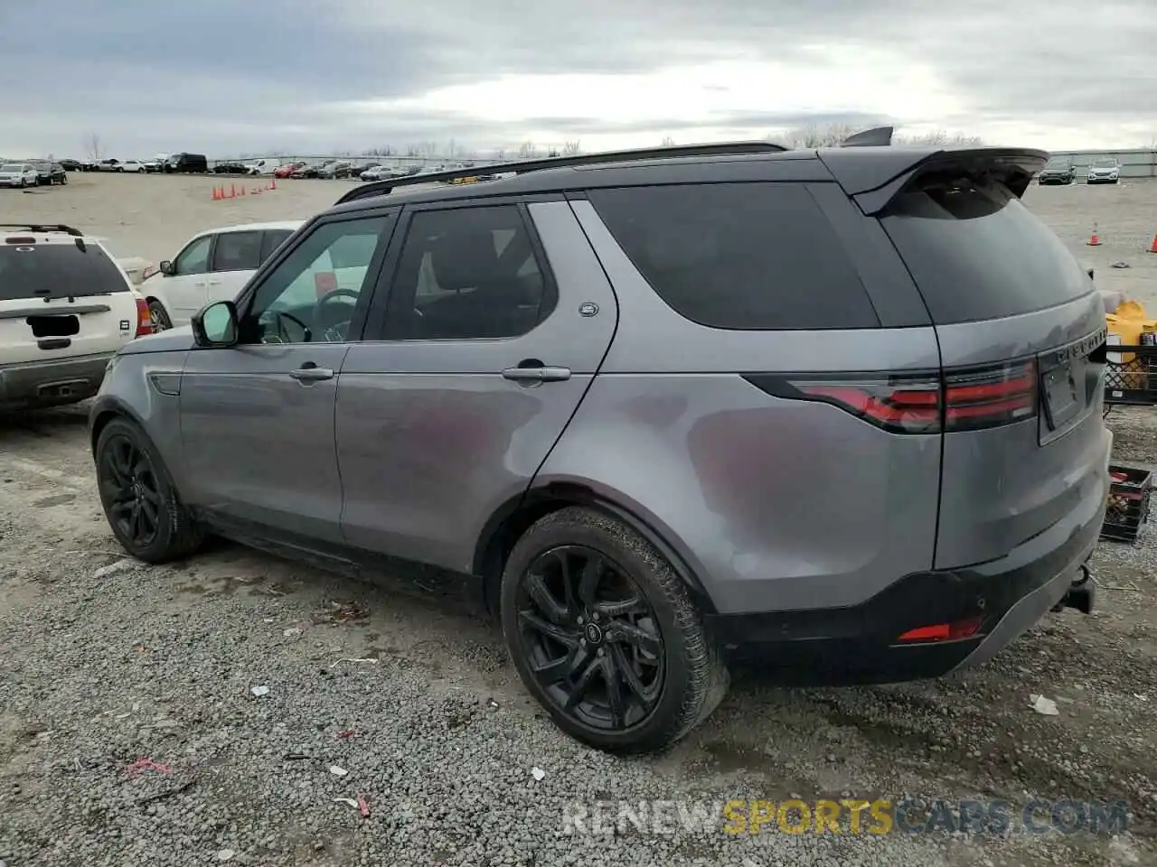 2 Photograph of a damaged car SALRT4EU1P2465704 LAND ROVER DISCOVERY 2023