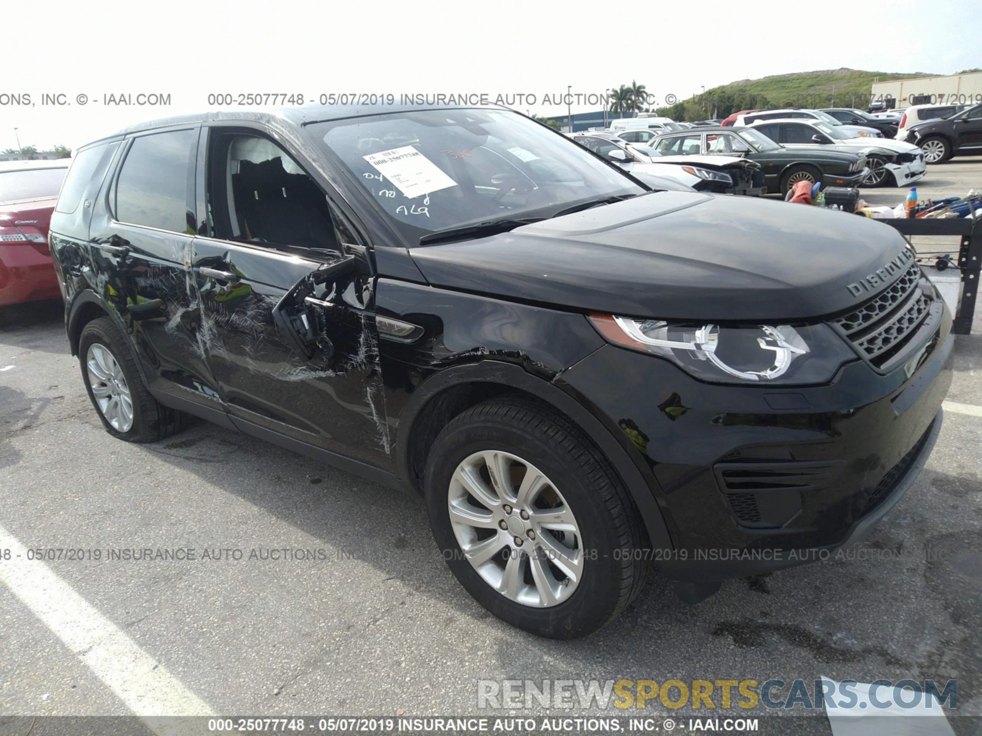 1 Photograph of a damaged car SALCP2FX0KH792818 LAND ROVER DISCOVERY SPORT 2019