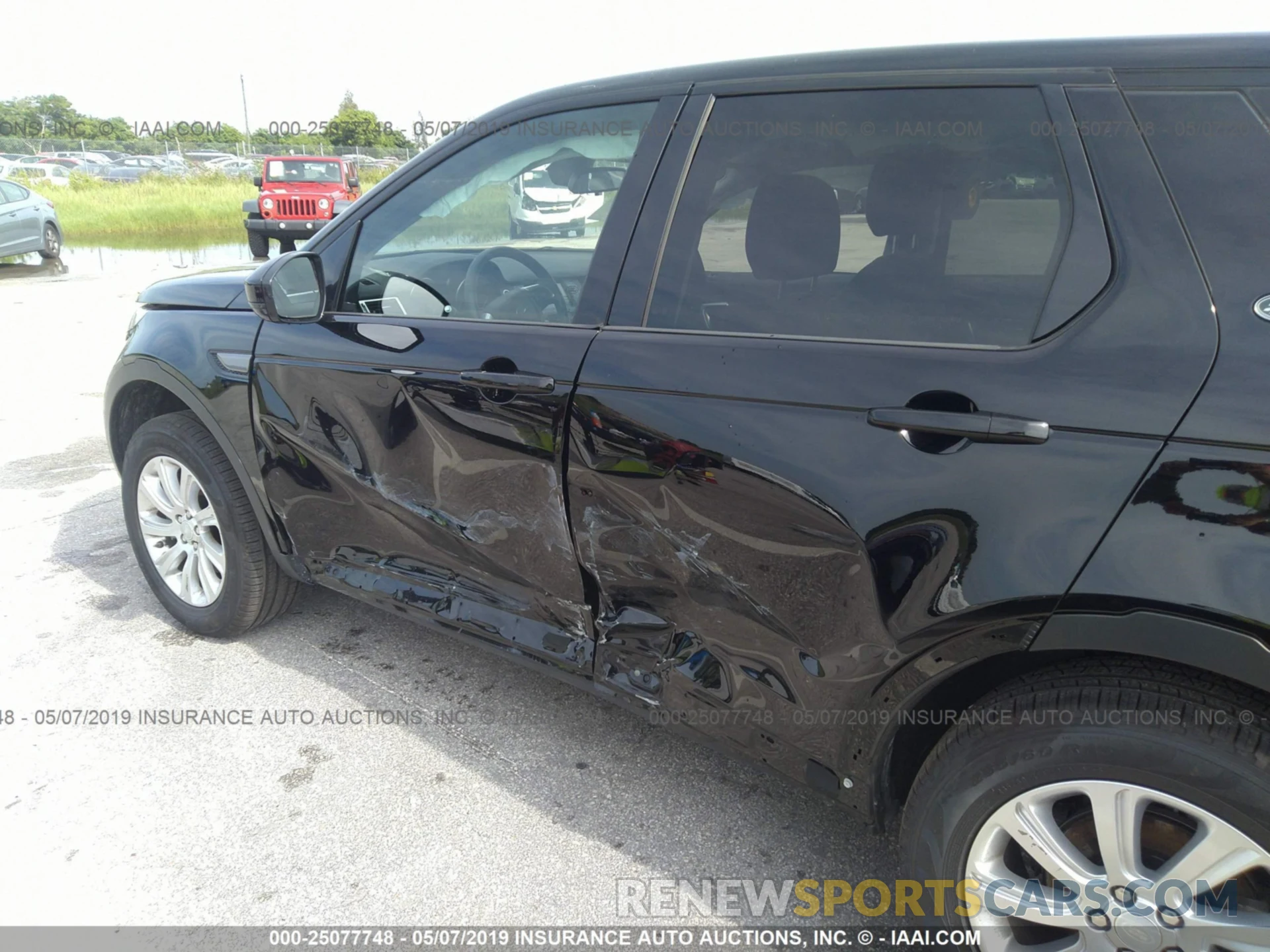 6 Photograph of a damaged car SALCP2FX0KH792818 LAND ROVER DISCOVERY SPORT 2019