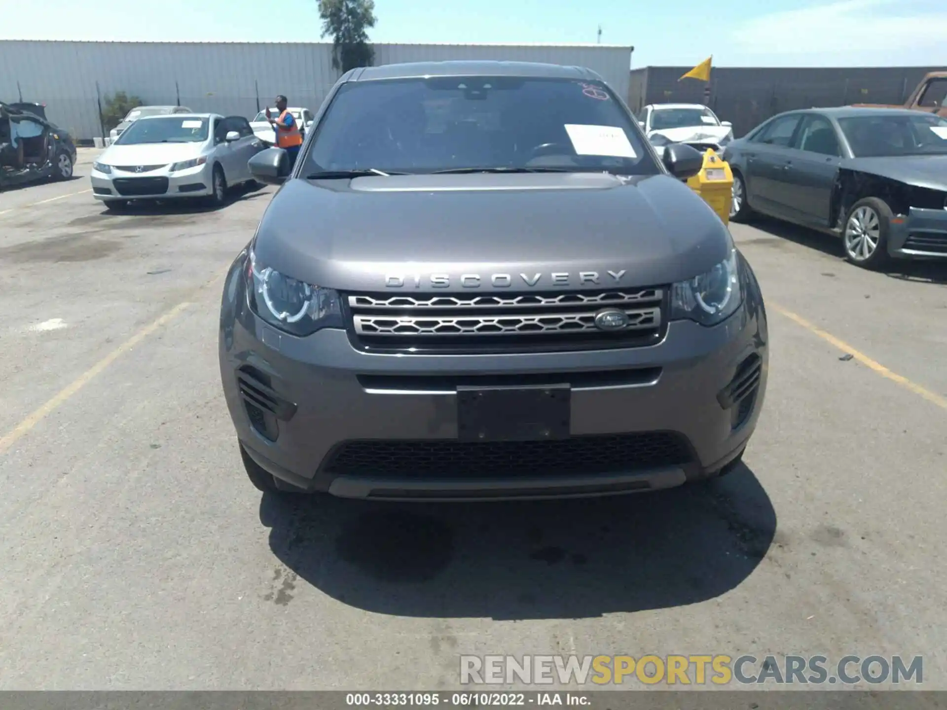 6 Photograph of a damaged car SALCP2FX0KH811982 LAND ROVER DISCOVERY SPORT 2019