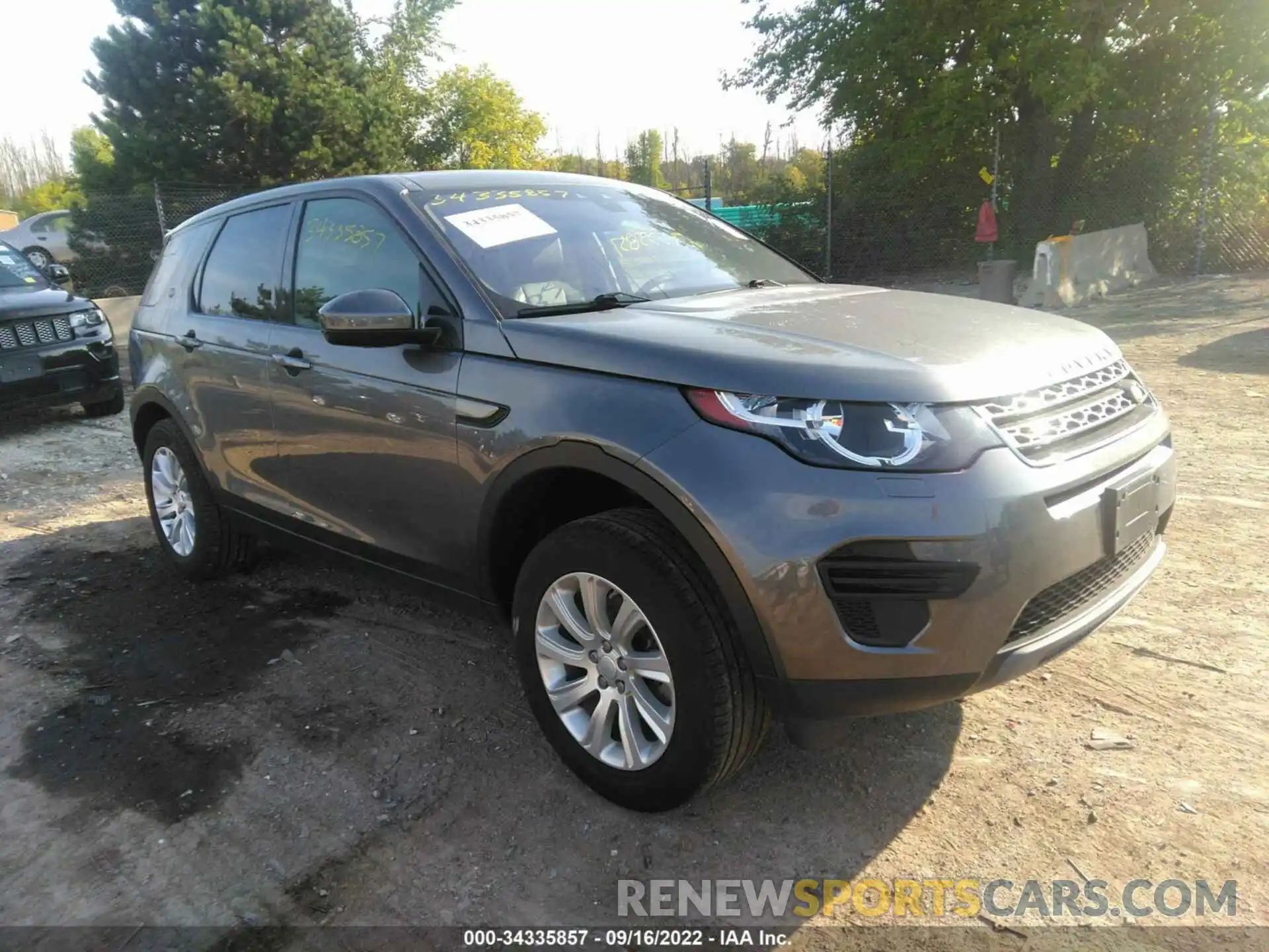 1 Photograph of a damaged car SALCP2FX1KH789345 LAND ROVER DISCOVERY SPORT 2019