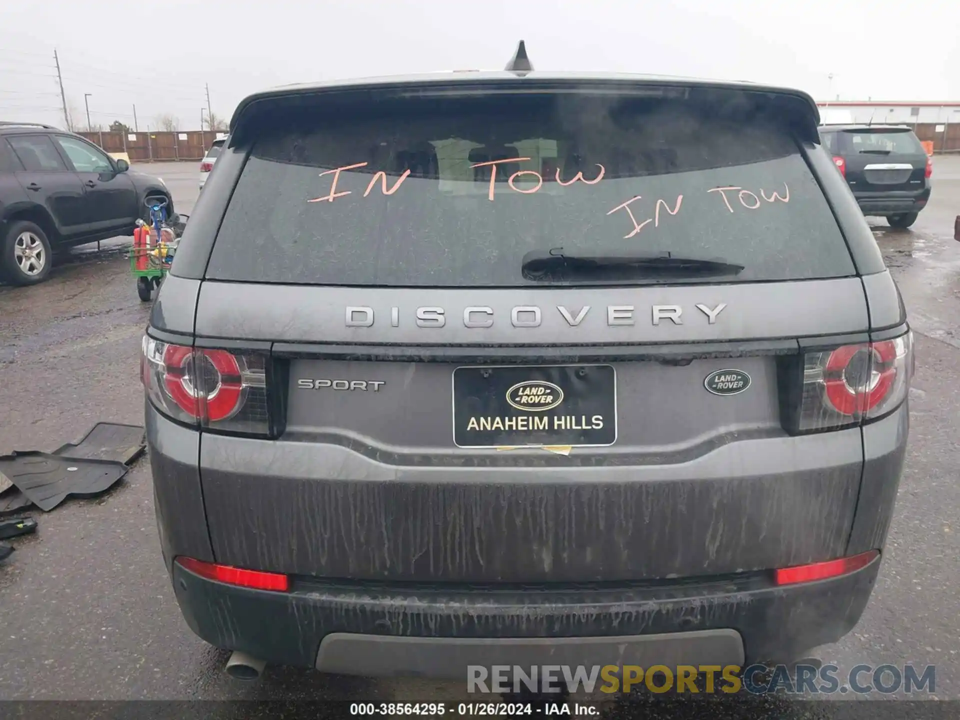 17 Photograph of a damaged car SALCP2FX3KH783286 LAND ROVER DISCOVERY SPORT 2019