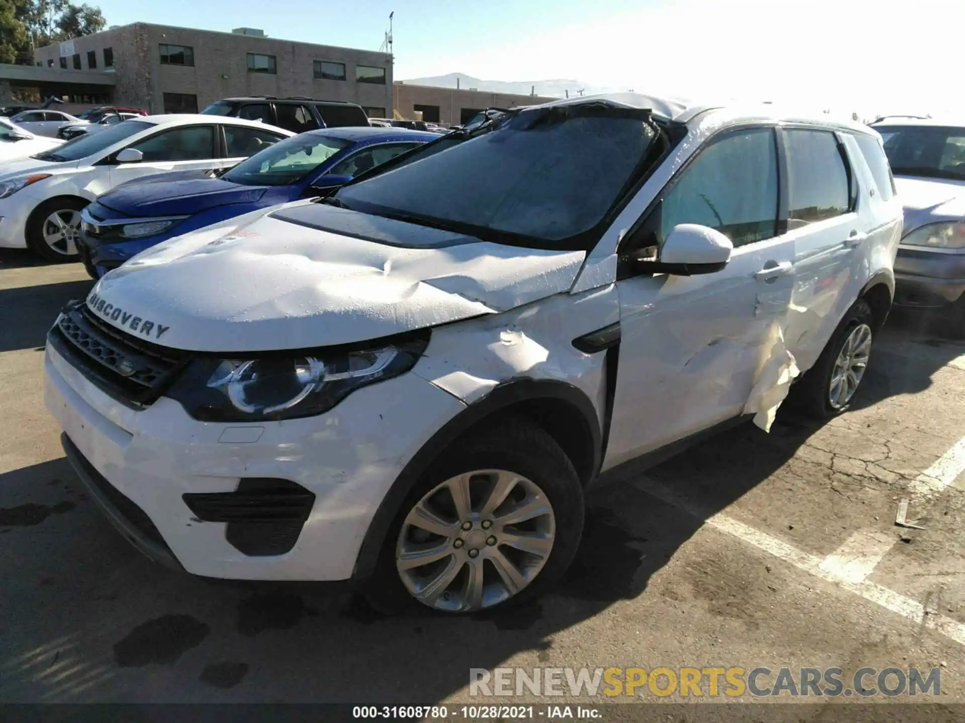 2 Фотография поврежденного автомобиля SALCP2FX5KH794693 LAND ROVER DISCOVERY SPORT 2019