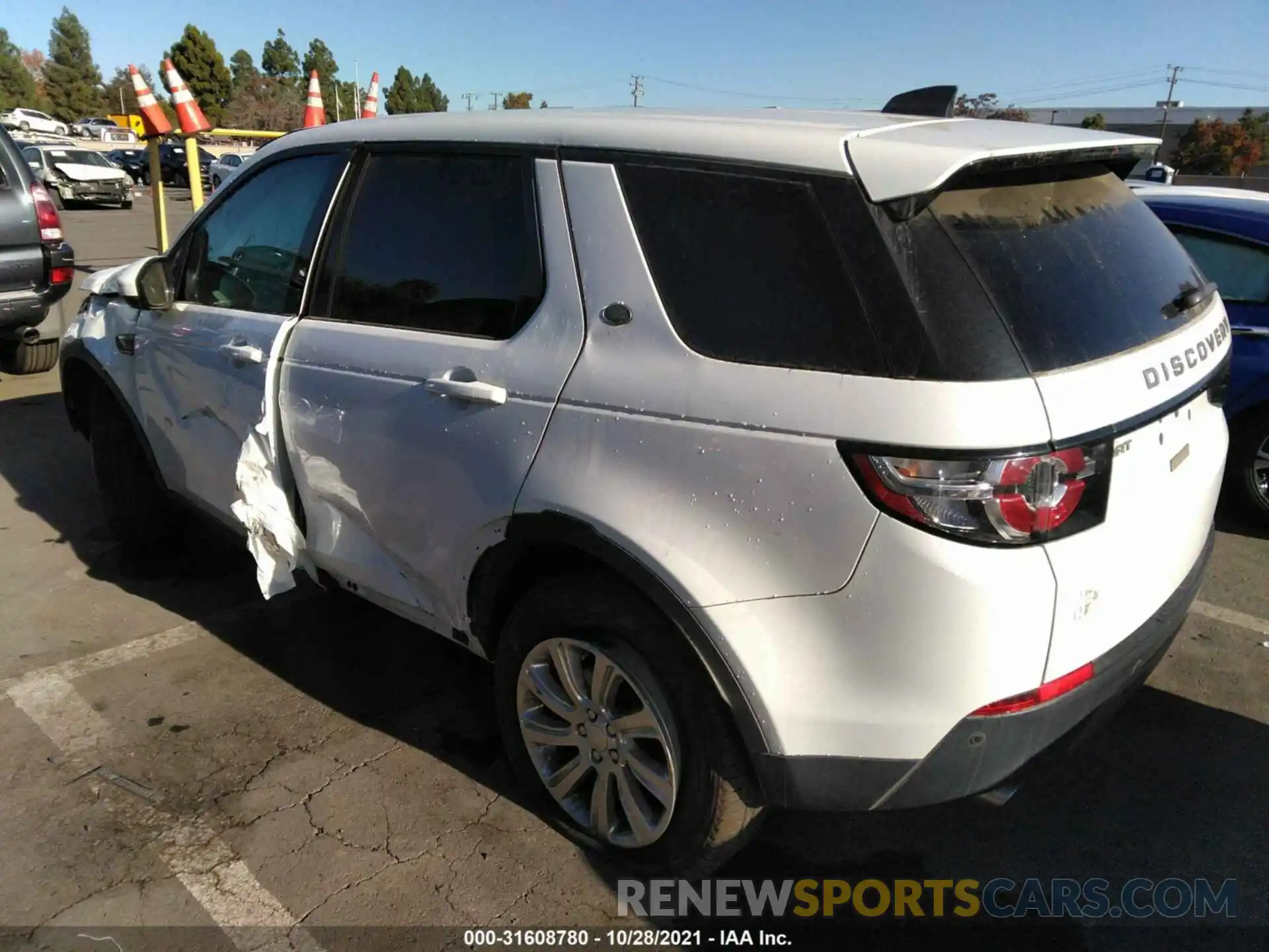 3 Photograph of a damaged car SALCP2FX5KH794693 LAND ROVER DISCOVERY SPORT 2019