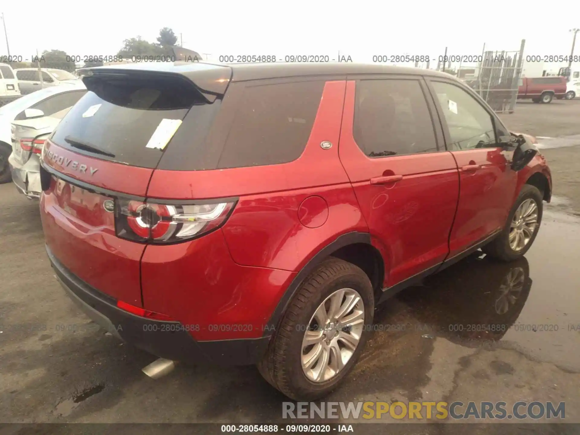 4 Photograph of a damaged car SALCP2FX8KH789987 LAND ROVER DISCOVERY SPORT 2019