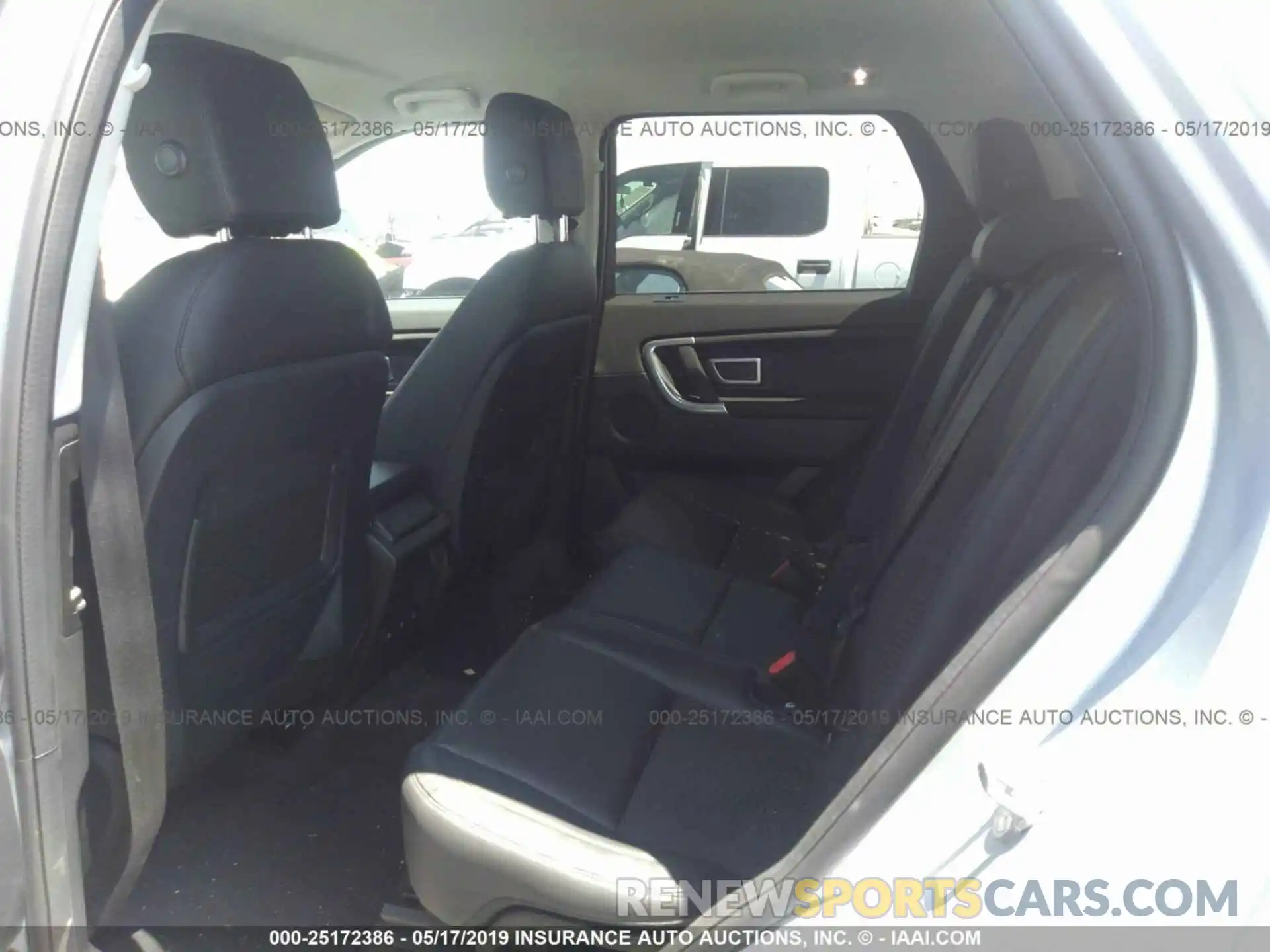 8 Photograph of a damaged car SALCP2FX8KH794851 LAND ROVER DISCOVERY SPORT 2019