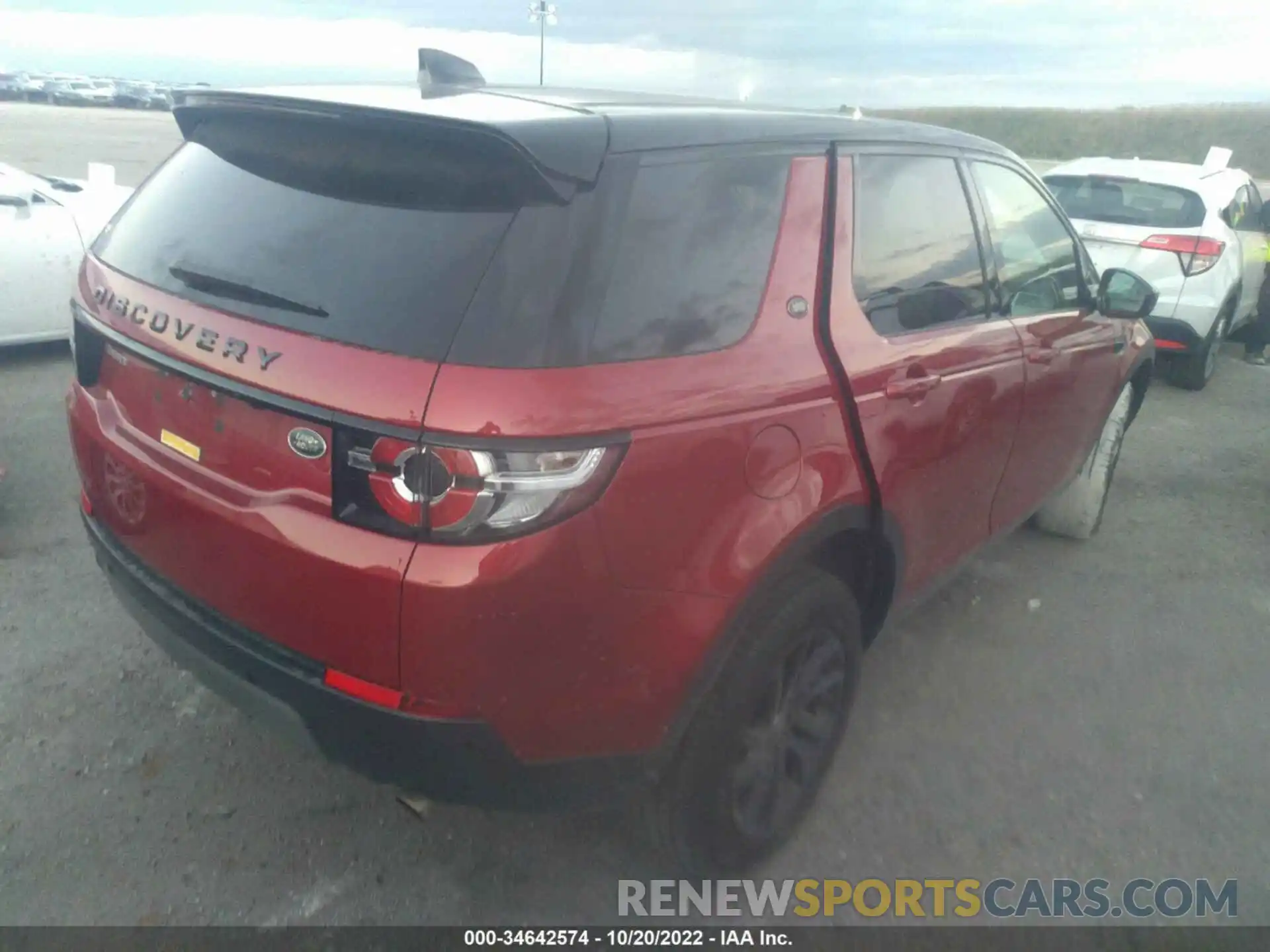 4 Photograph of a damaged car SALCP2FX8KH799502 LAND ROVER DISCOVERY SPORT 2019