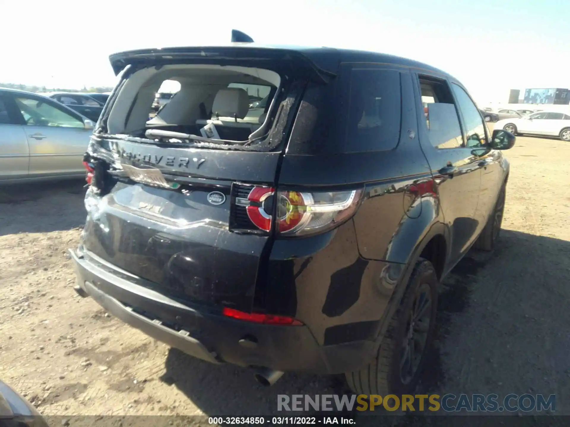 4 Photograph of a damaged car SALCP2FX9KH788718 LAND ROVER DISCOVERY SPORT 2019