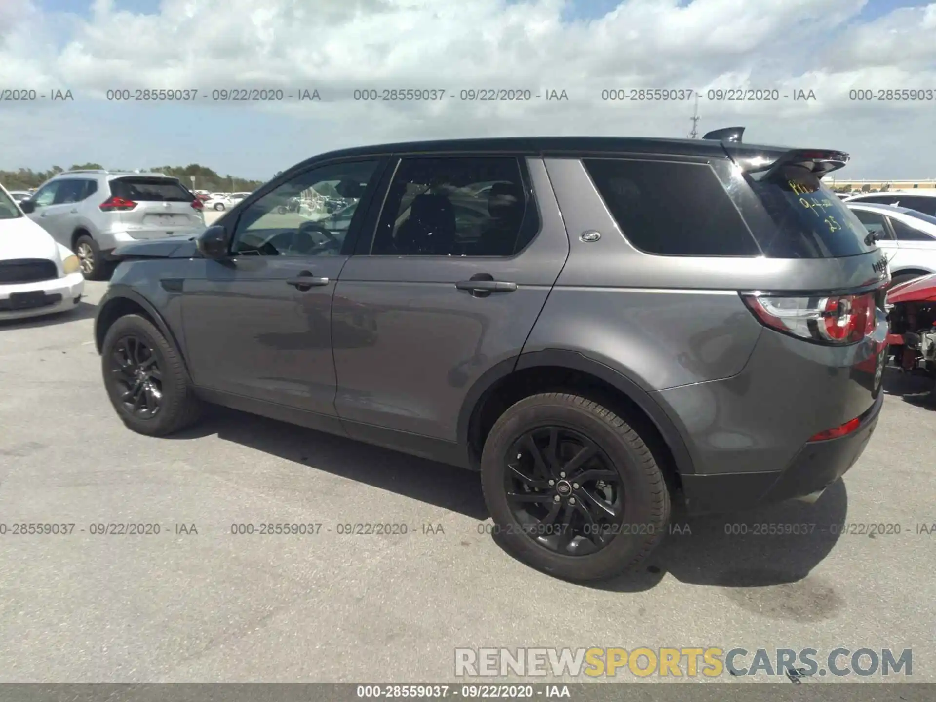 3 Photograph of a damaged car SALCP2FX9KH821278 LAND ROVER DISCOVERY SPORT 2019