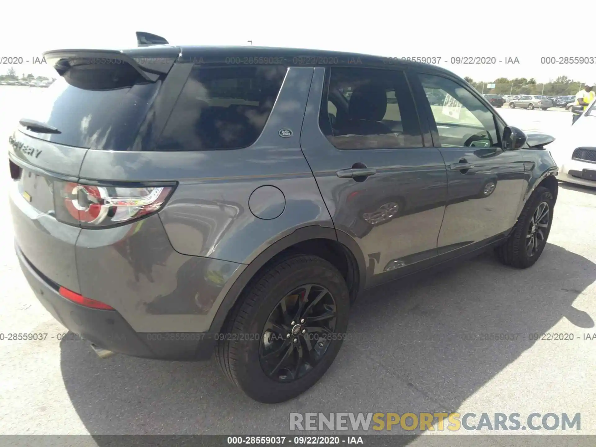 4 Photograph of a damaged car SALCP2FX9KH821278 LAND ROVER DISCOVERY SPORT 2019