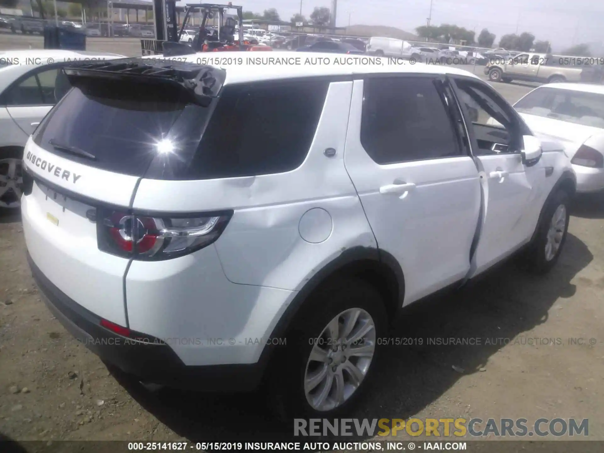 4 Фотография поврежденного автомобиля SALCP2FXXKH799937 LAND ROVER DISCOVERY SPORT 2019