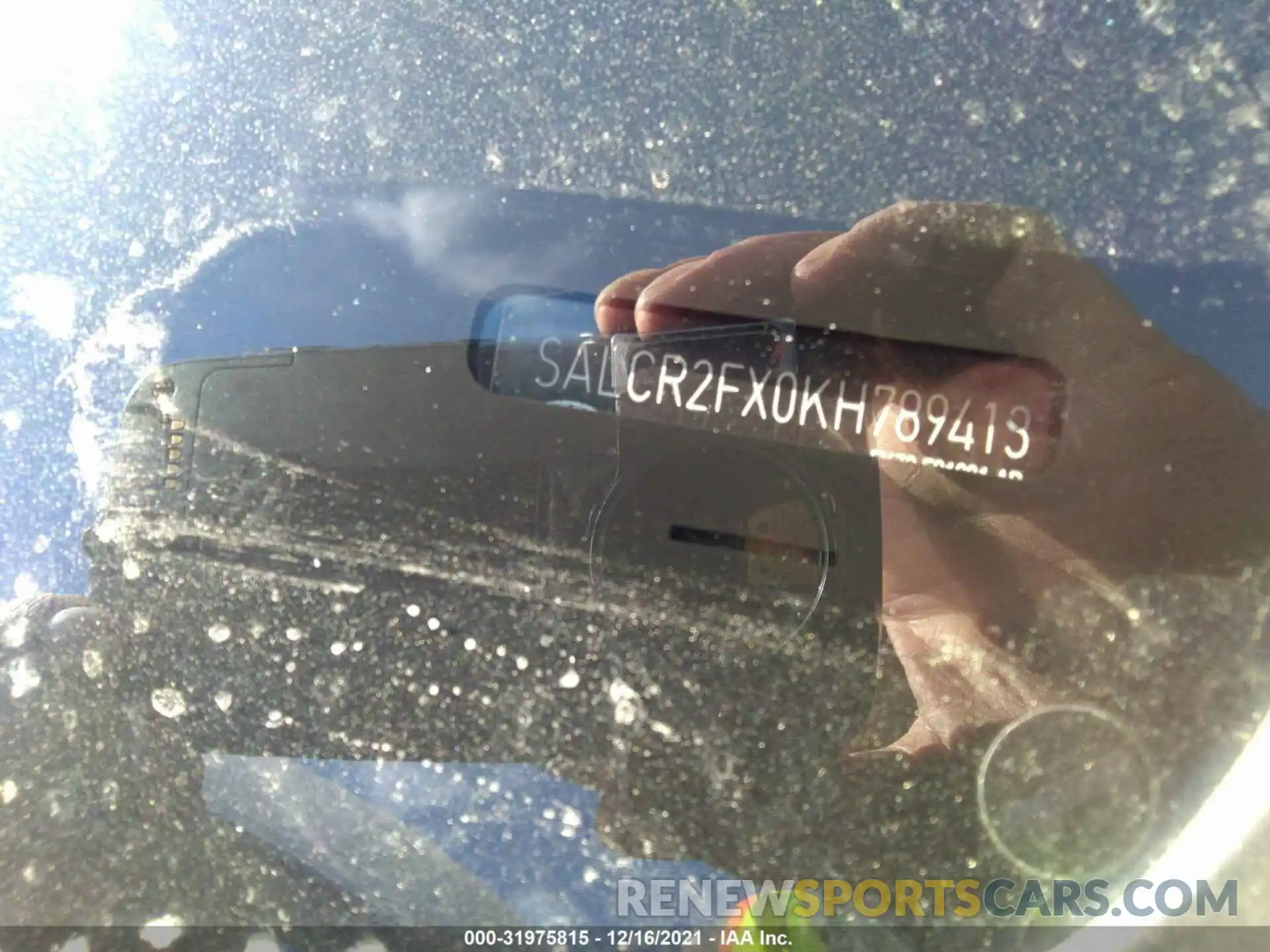 9 Photograph of a damaged car SALCR2FX0KH789413 LAND ROVER DISCOVERY SPORT 2019