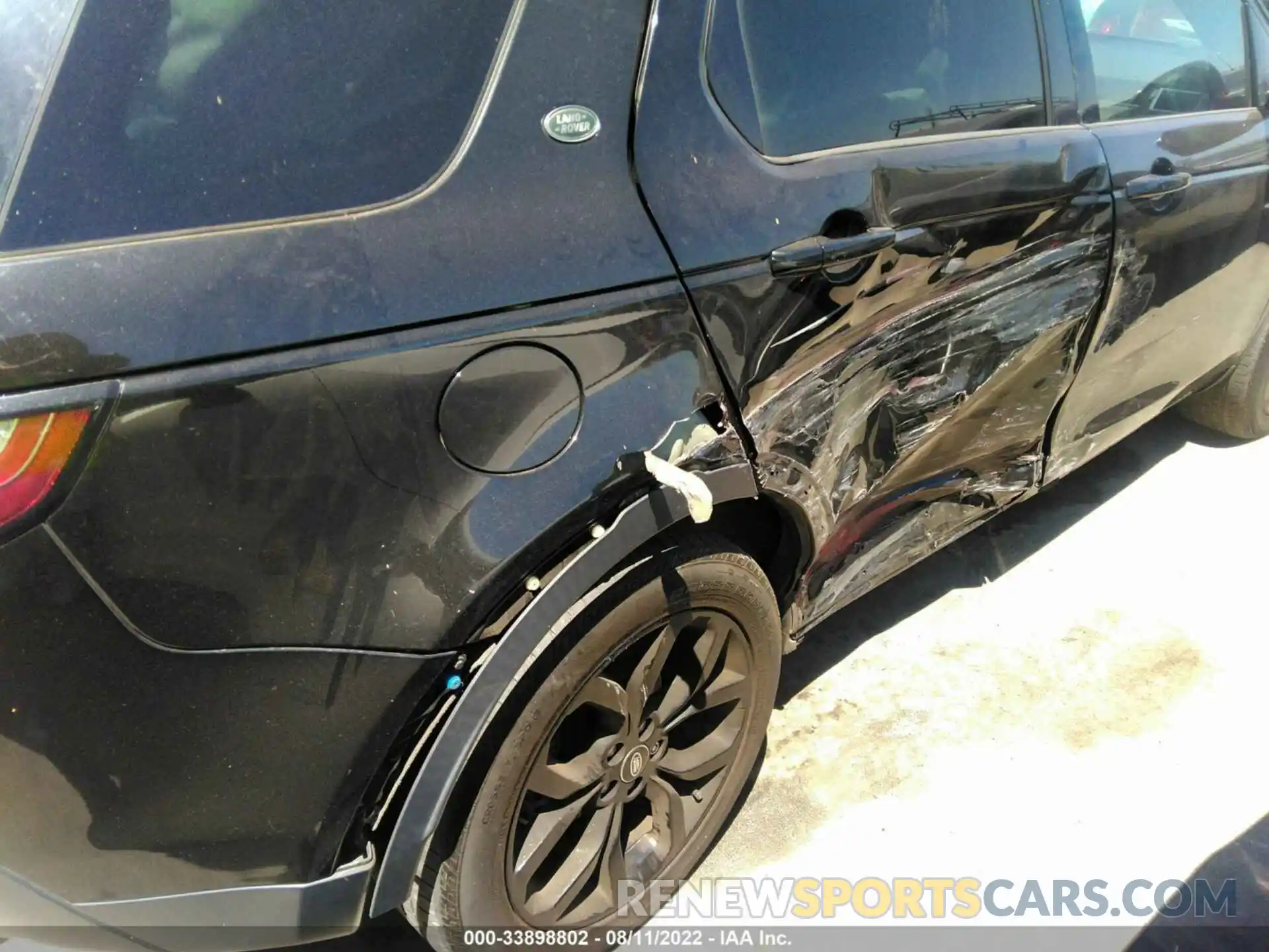 6 Photograph of a damaged car SALCR2FX0KH789637 LAND ROVER DISCOVERY SPORT 2019