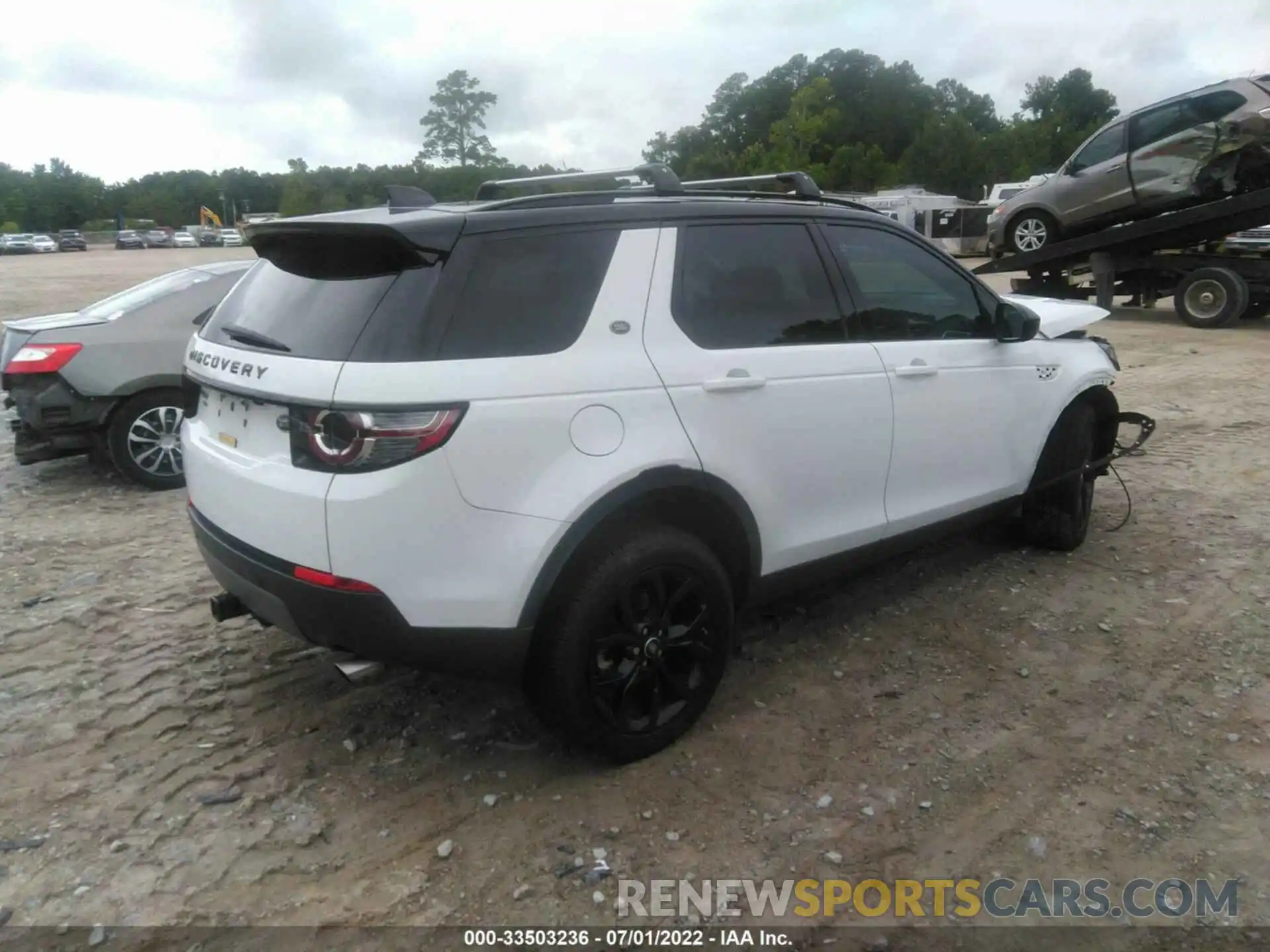 4 Photograph of a damaged car SALCR2FX0KH810289 LAND ROVER DISCOVERY SPORT 2019