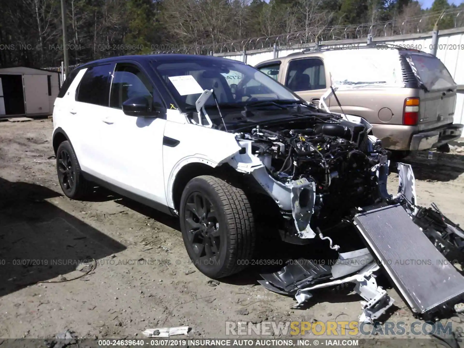 1 Photograph of a damaged car SALCR2FX1KH794314 LAND ROVER DISCOVERY SPORT 2019