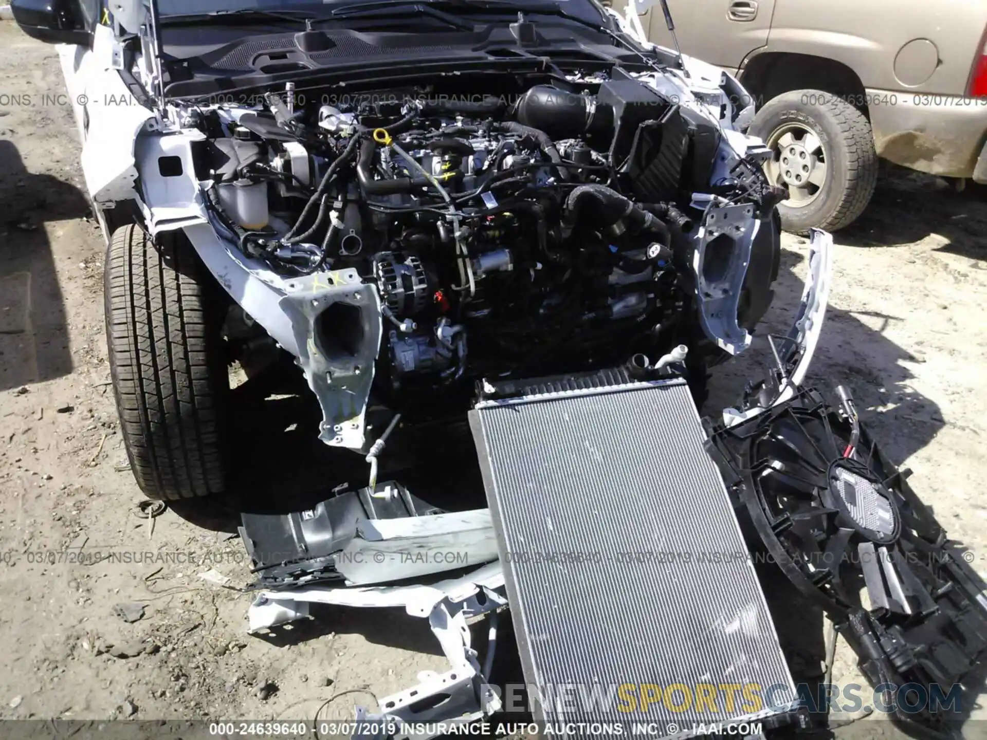 6 Photograph of a damaged car SALCR2FX1KH794314 LAND ROVER DISCOVERY SPORT 2019