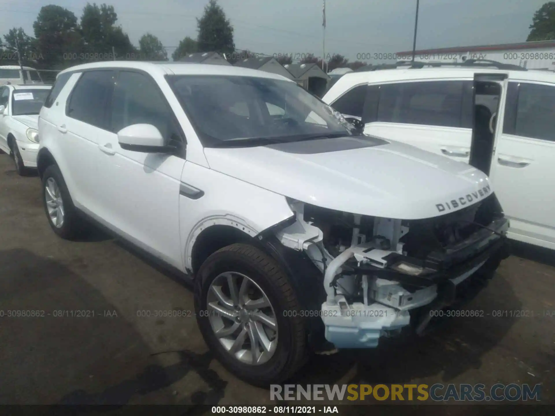 1 Photograph of a damaged car SALCR2FX2KH784200 LAND ROVER DISCOVERY SPORT 2019