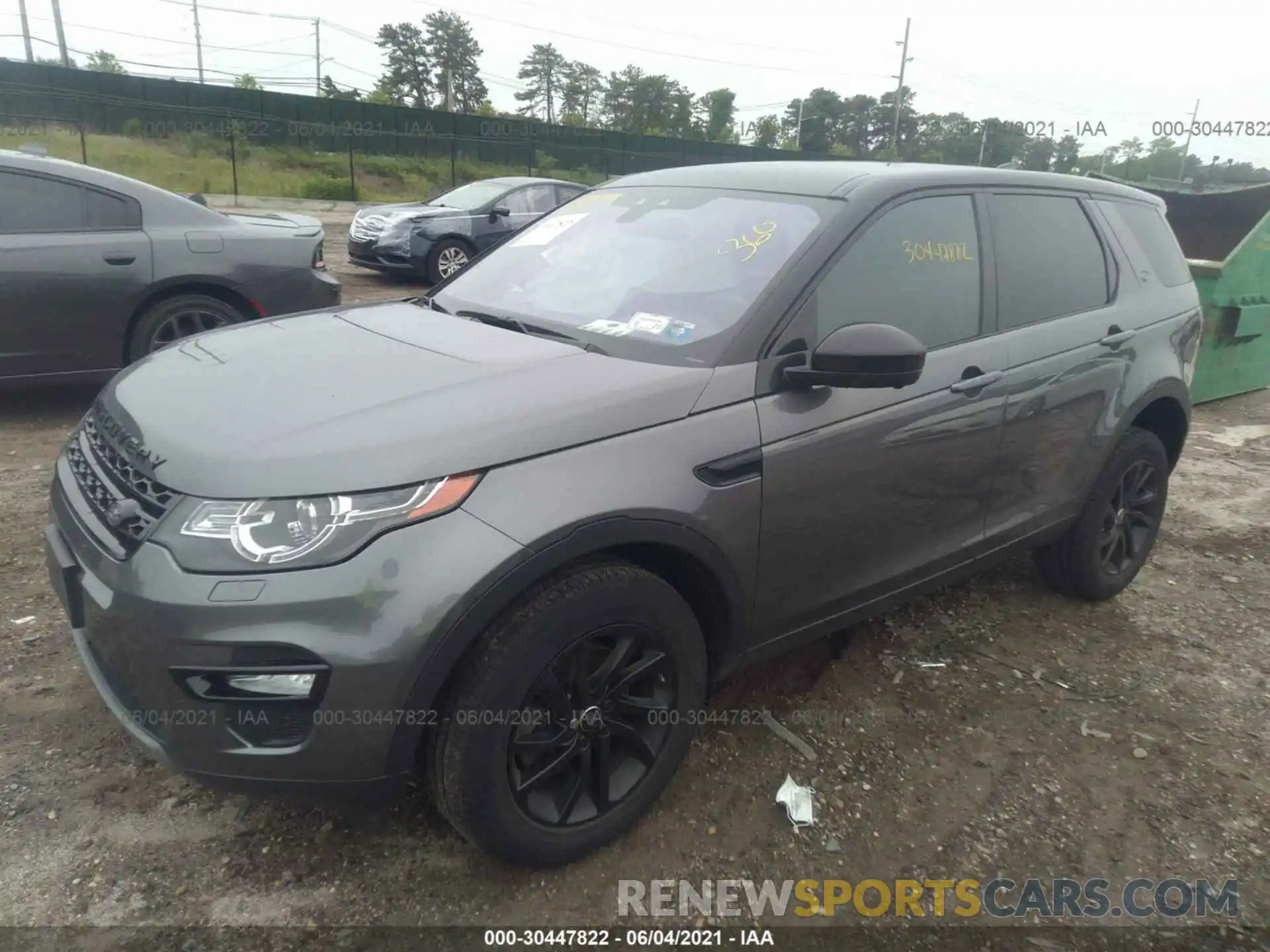 2 Фотография поврежденного автомобиля SALCR2FX3KH806348 LAND ROVER DISCOVERY SPORT 2019