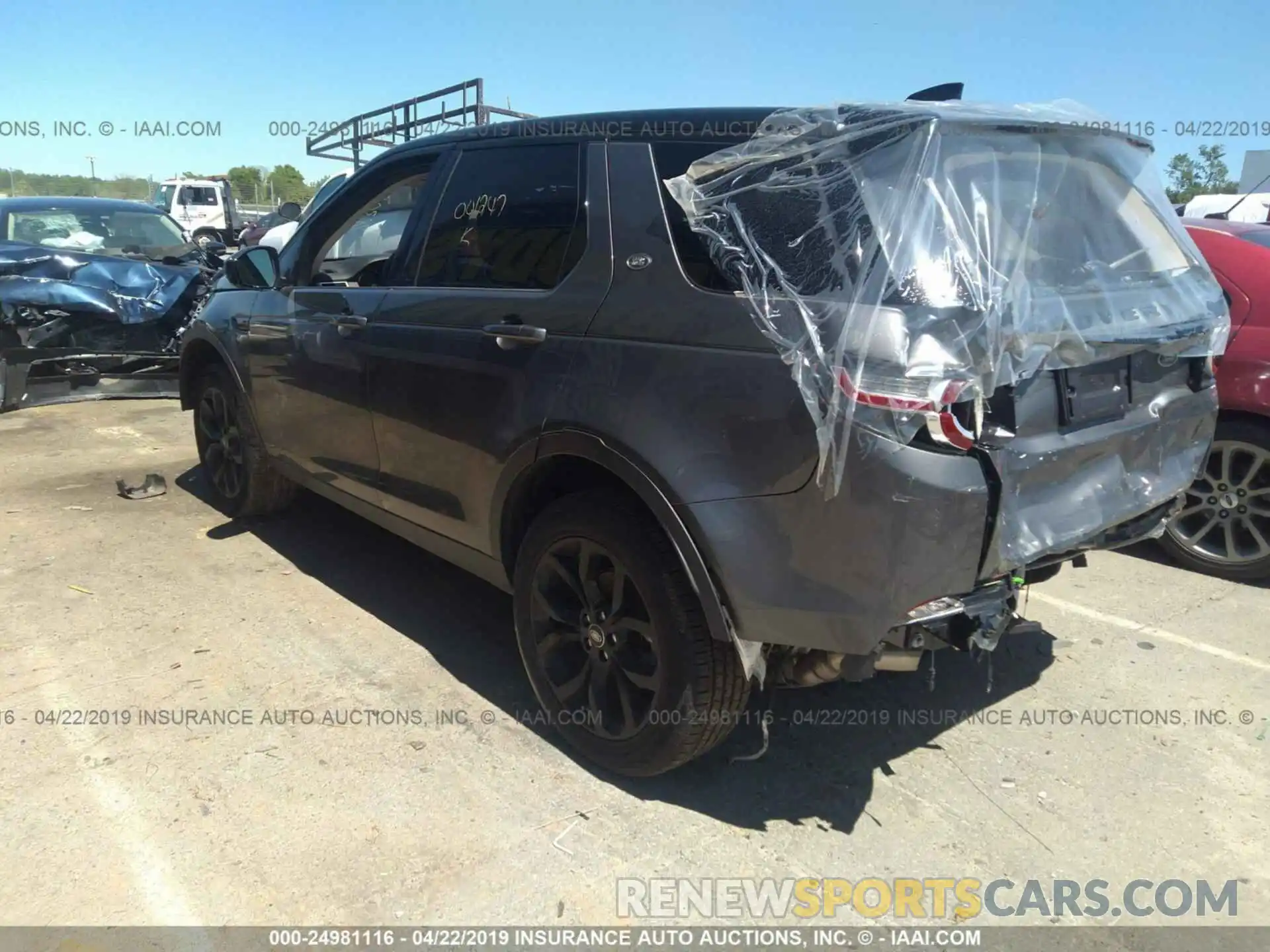 3 Photograph of a damaged car SALCR2FX4KH783081 LAND ROVER DISCOVERY SPORT 2019