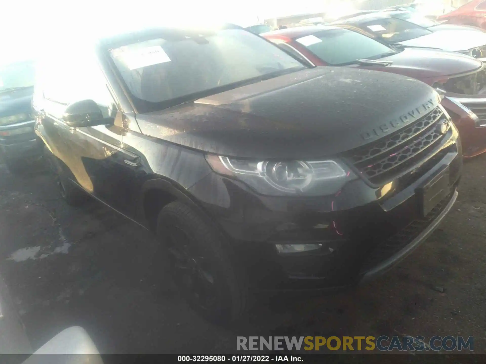 1 Photograph of a damaged car SALCR2FX4KH824065 LAND ROVER DISCOVERY SPORT 2019