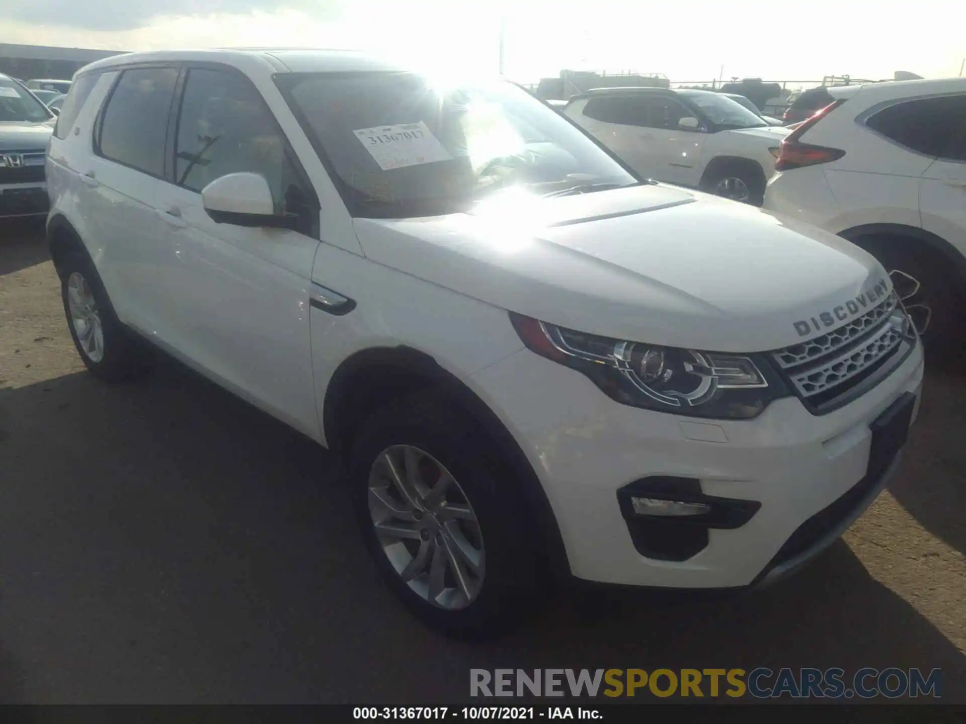 1 Photograph of a damaged car SALCR2FX4KH825216 LAND ROVER DISCOVERY SPORT 2019