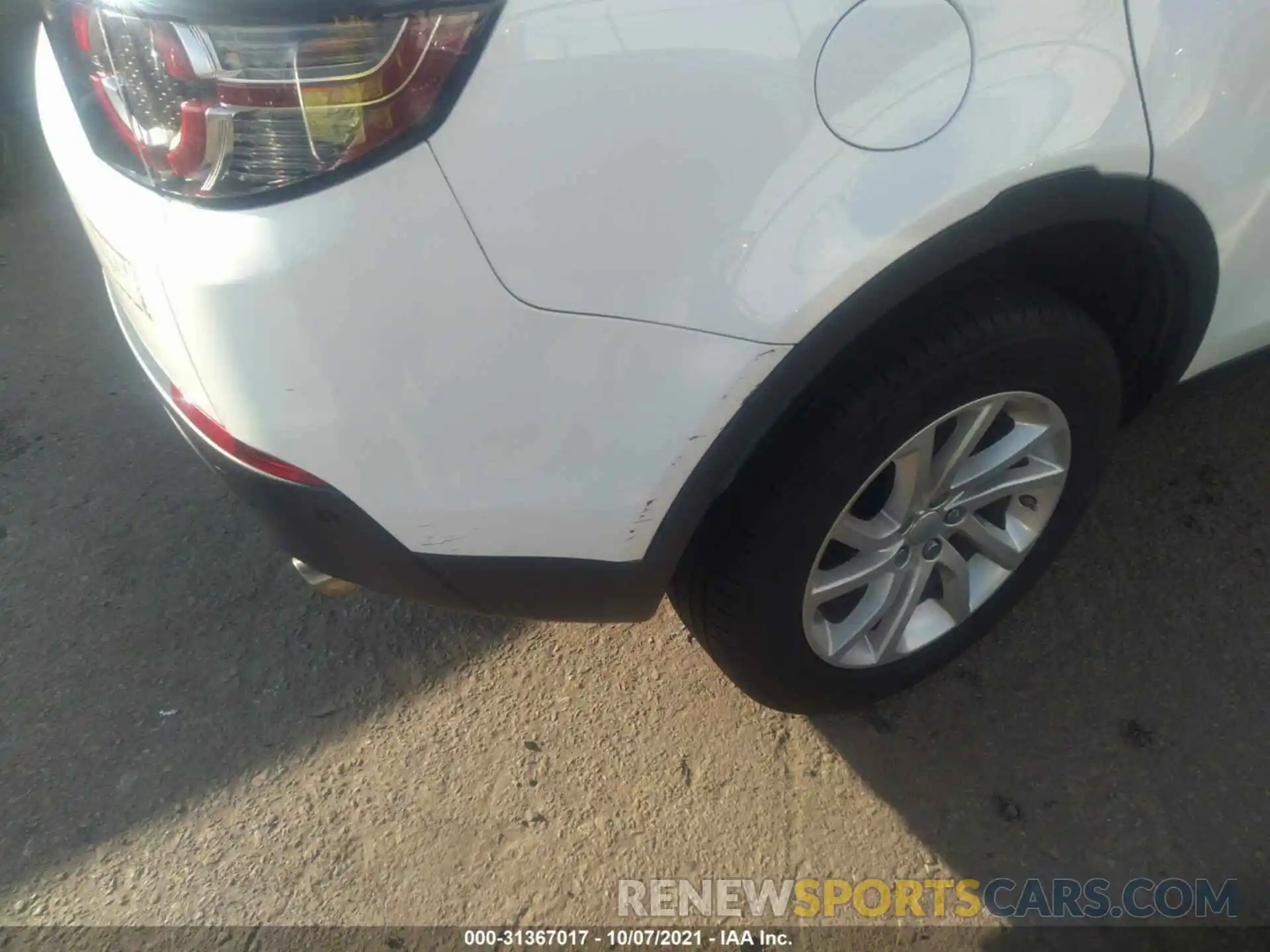 6 Photograph of a damaged car SALCR2FX4KH825216 LAND ROVER DISCOVERY SPORT 2019