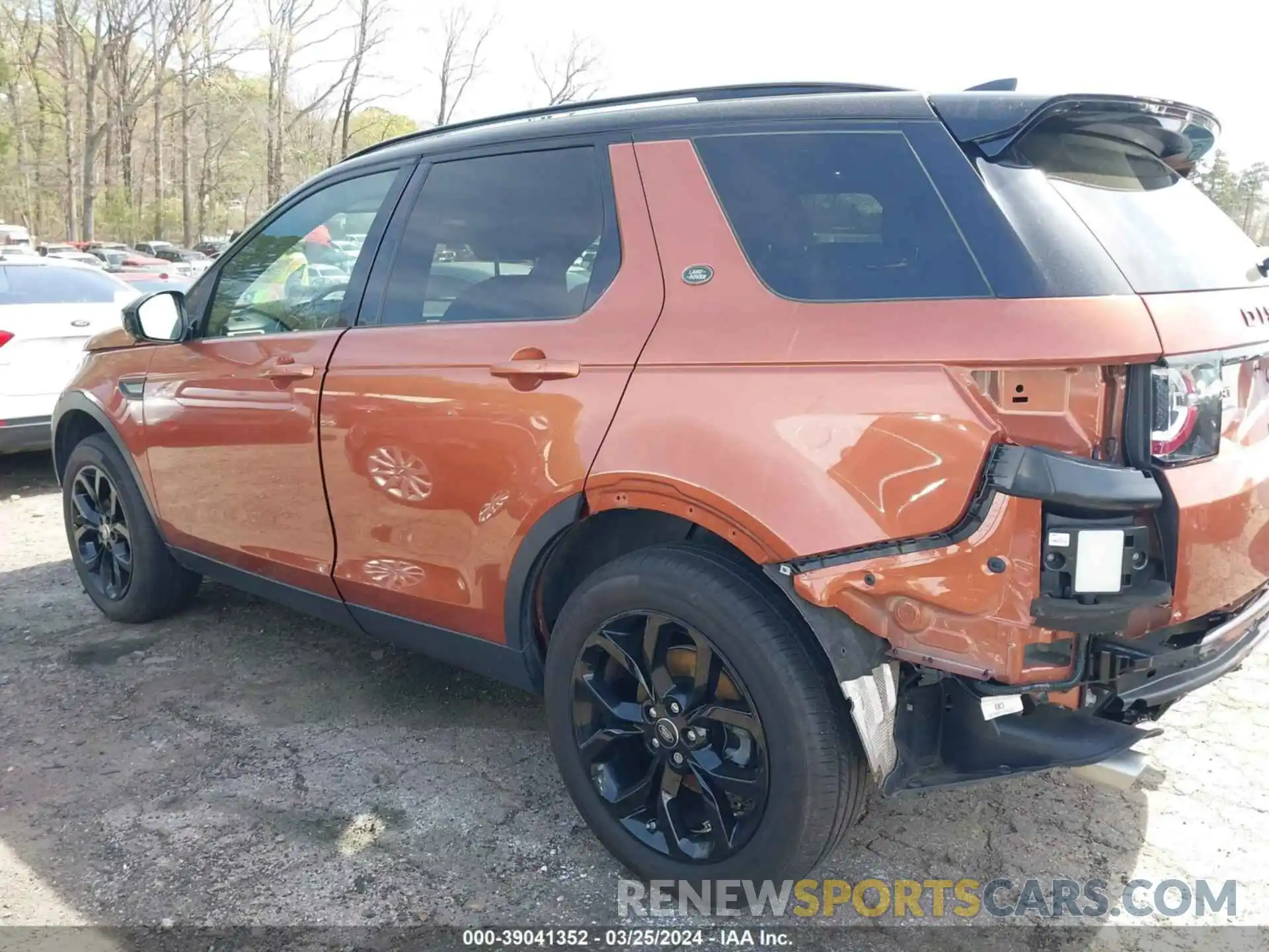 15 Photograph of a damaged car SALCR2FX5KH783168 LAND ROVER DISCOVERY SPORT 2019