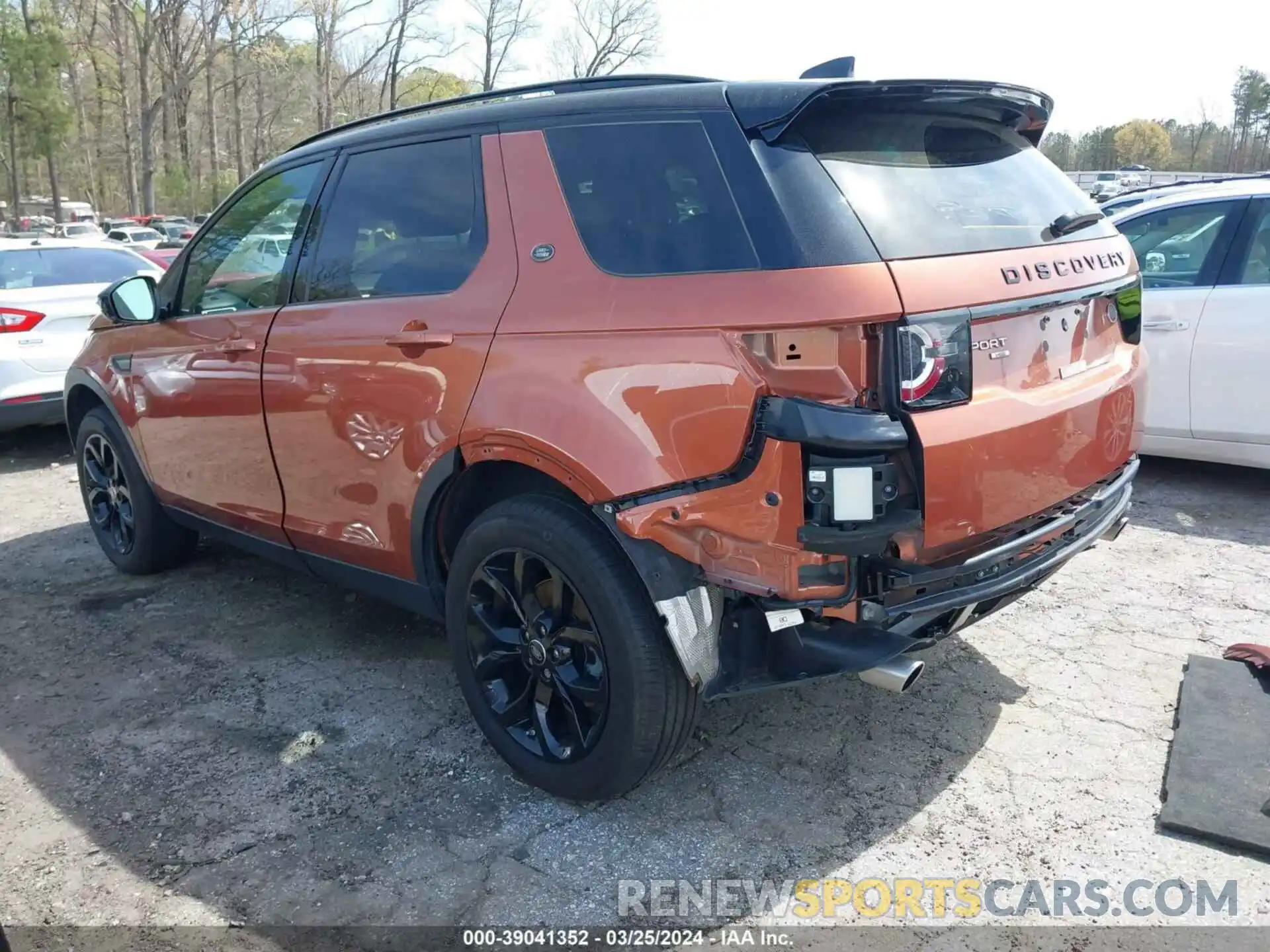 3 Photograph of a damaged car SALCR2FX5KH783168 LAND ROVER DISCOVERY SPORT 2019