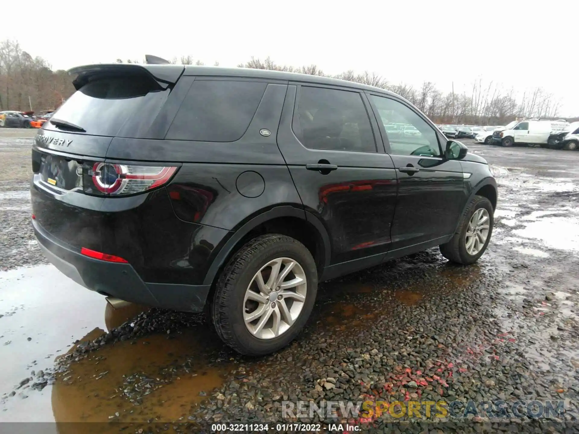 4 Photograph of a damaged car SALCR2FX6KH782997 LAND ROVER DISCOVERY SPORT 2019