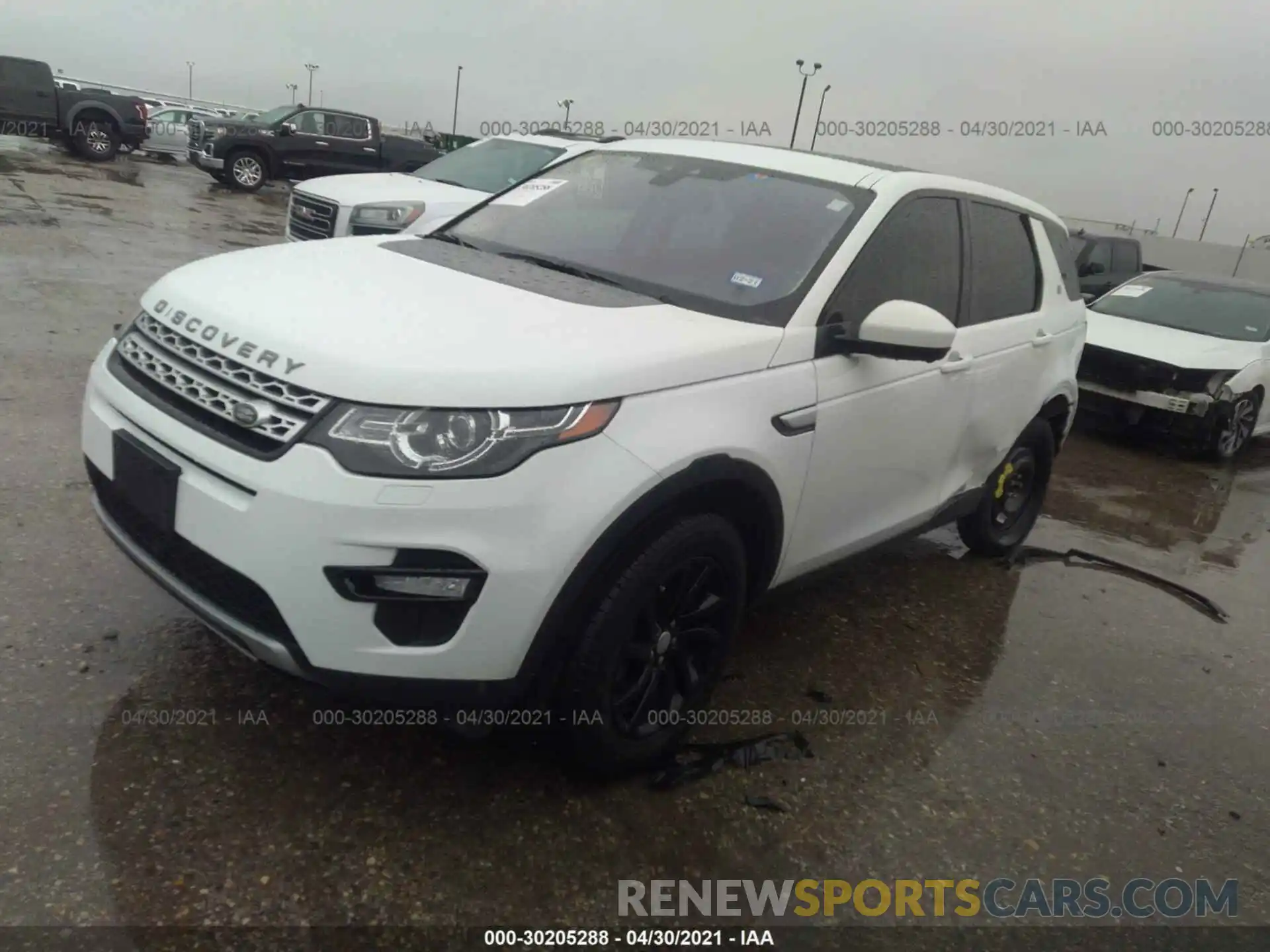 2 Фотография поврежденного автомобиля SALCR2FX6KH801712 LAND ROVER DISCOVERY SPORT 2019